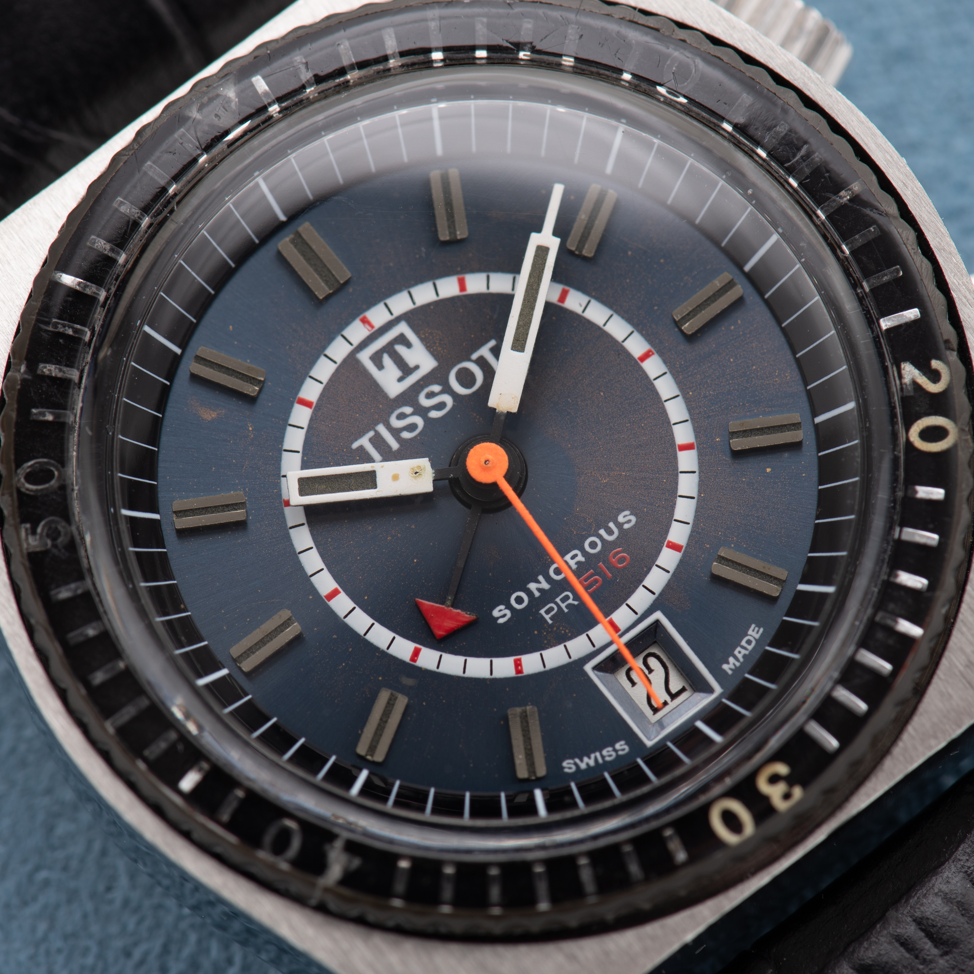 Vue de Tissot Sonorous PR516 Blue dial AS 1930 from 1970'