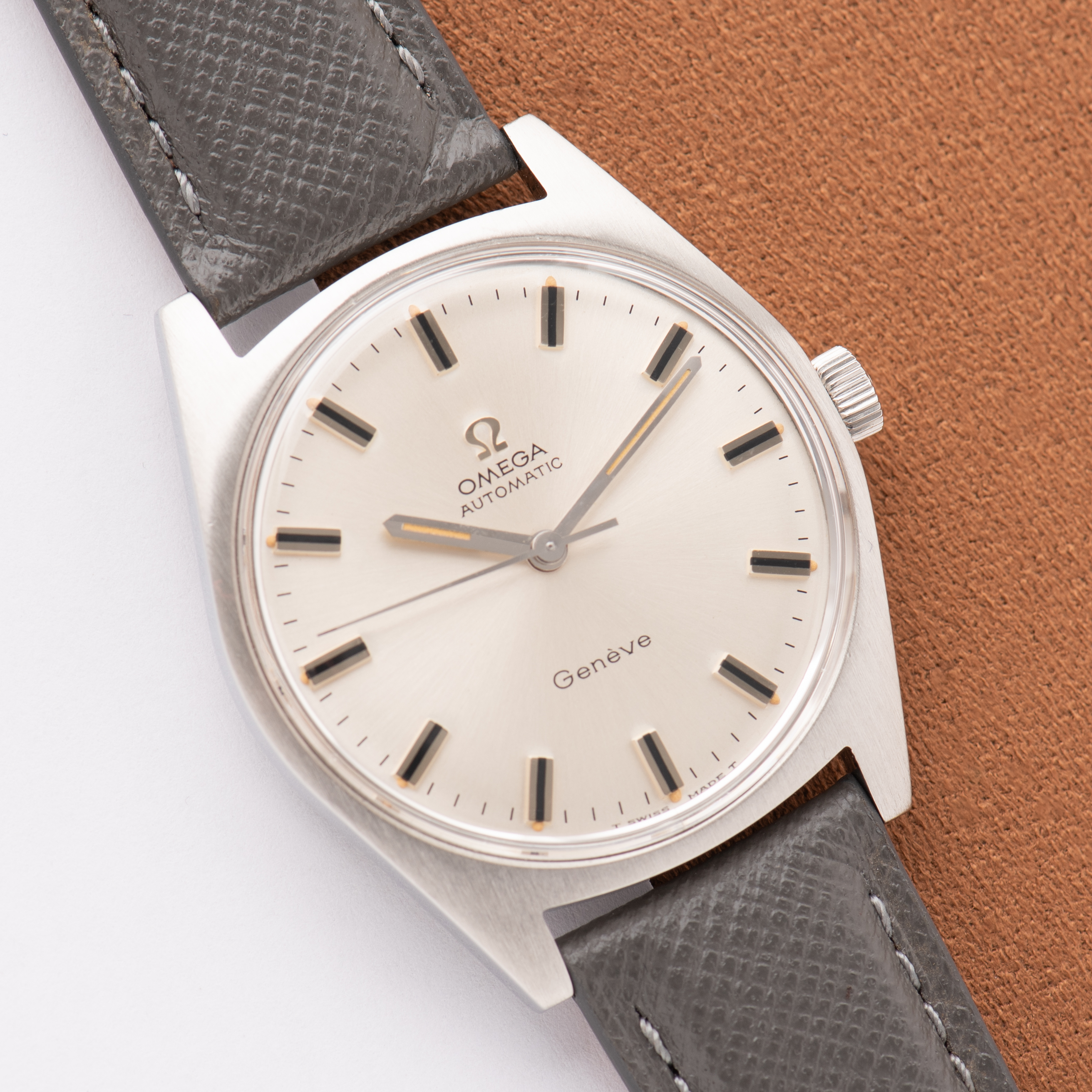 View of Omega Automatic Genève Silver Dial ref 165.041 from 1968