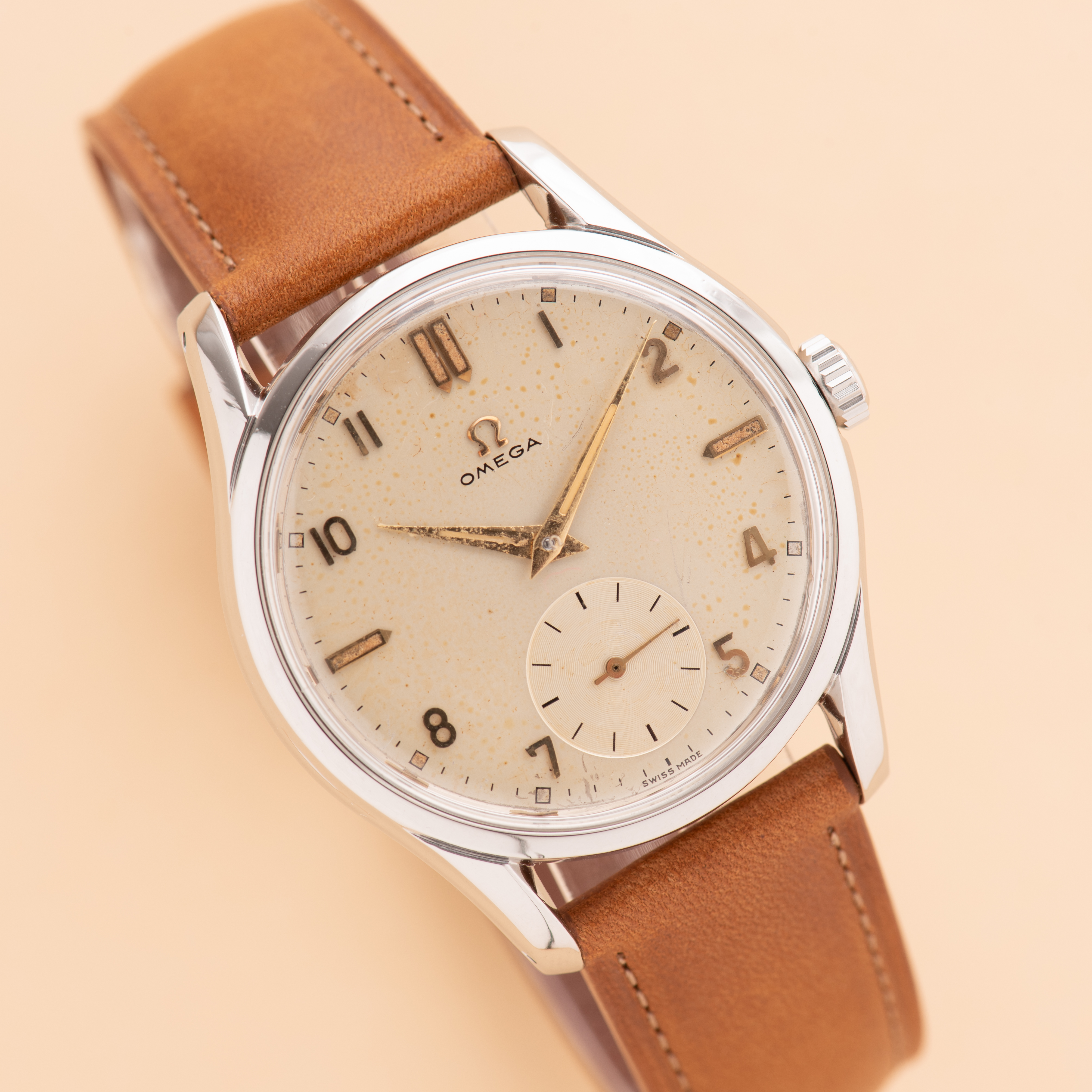 Zicht op Omega Pre-Seamaster Dress Sub Second Réf 2639-13 from 1952