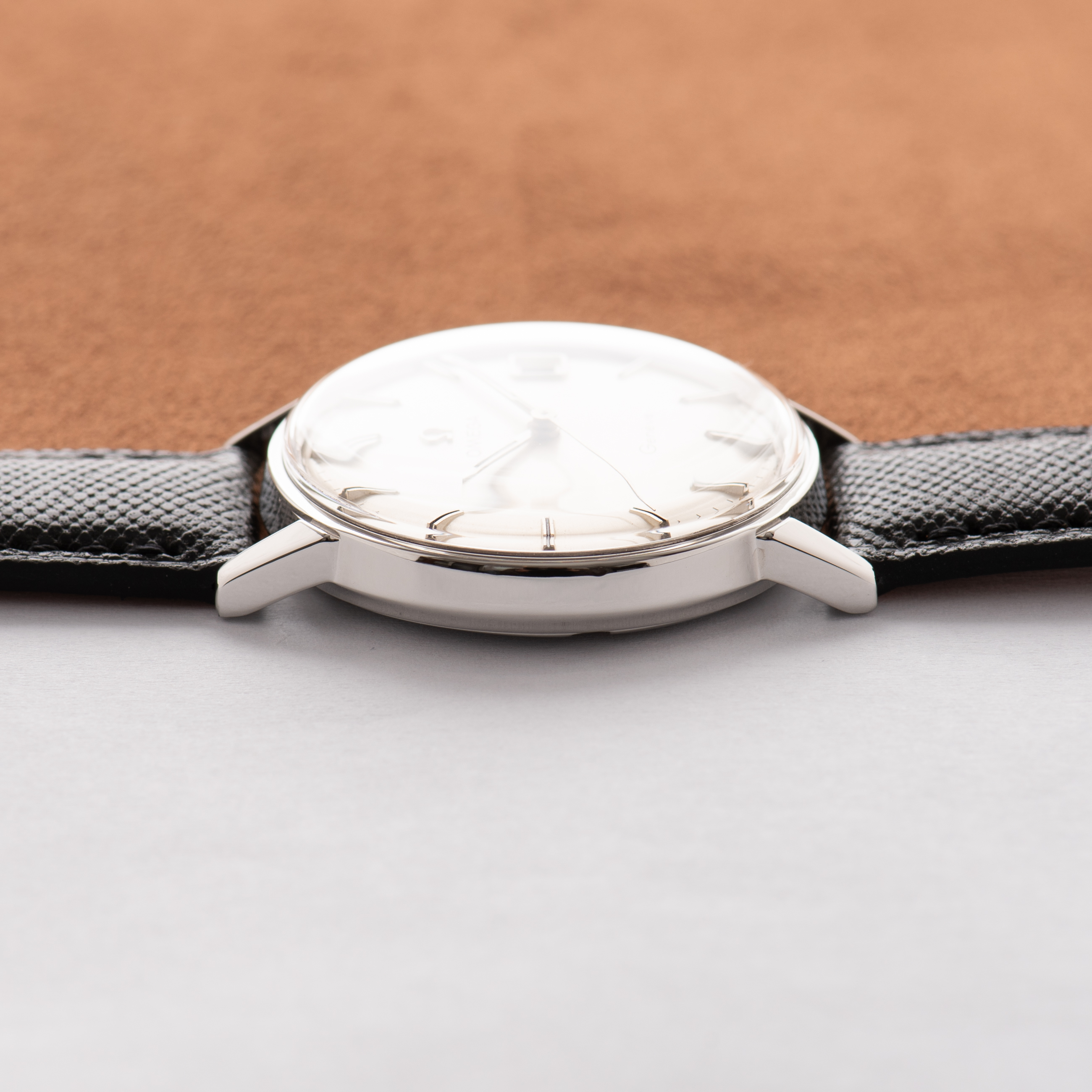 Vue de Omega Genève Date réf 136.011 from 1965