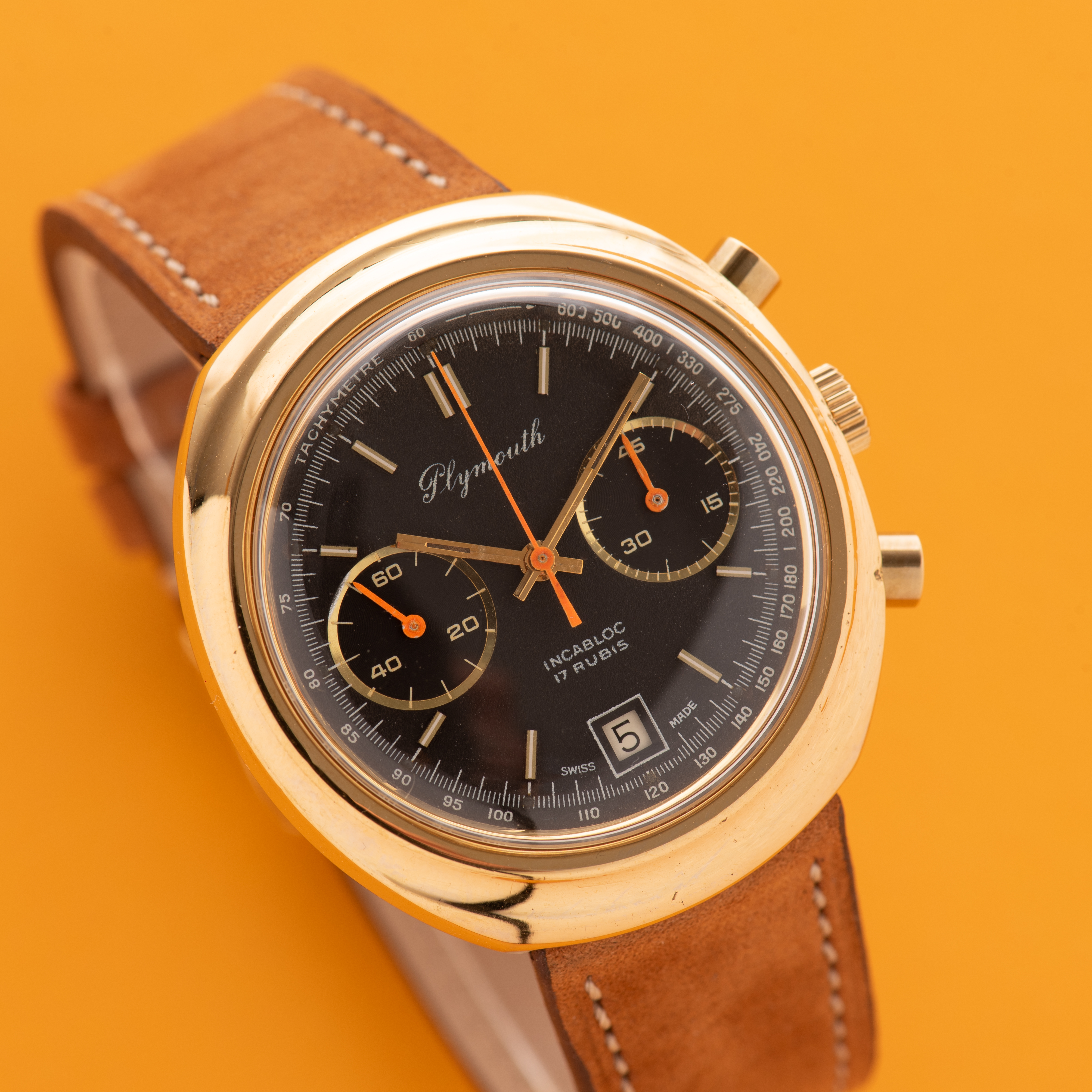 Vue de Plymouth Chronographe incabloc 17rubis valjoux 7734