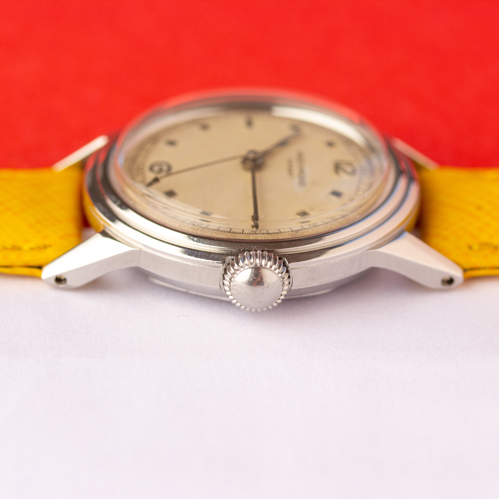 Vue de Movado Sport "FB case" cal c260m