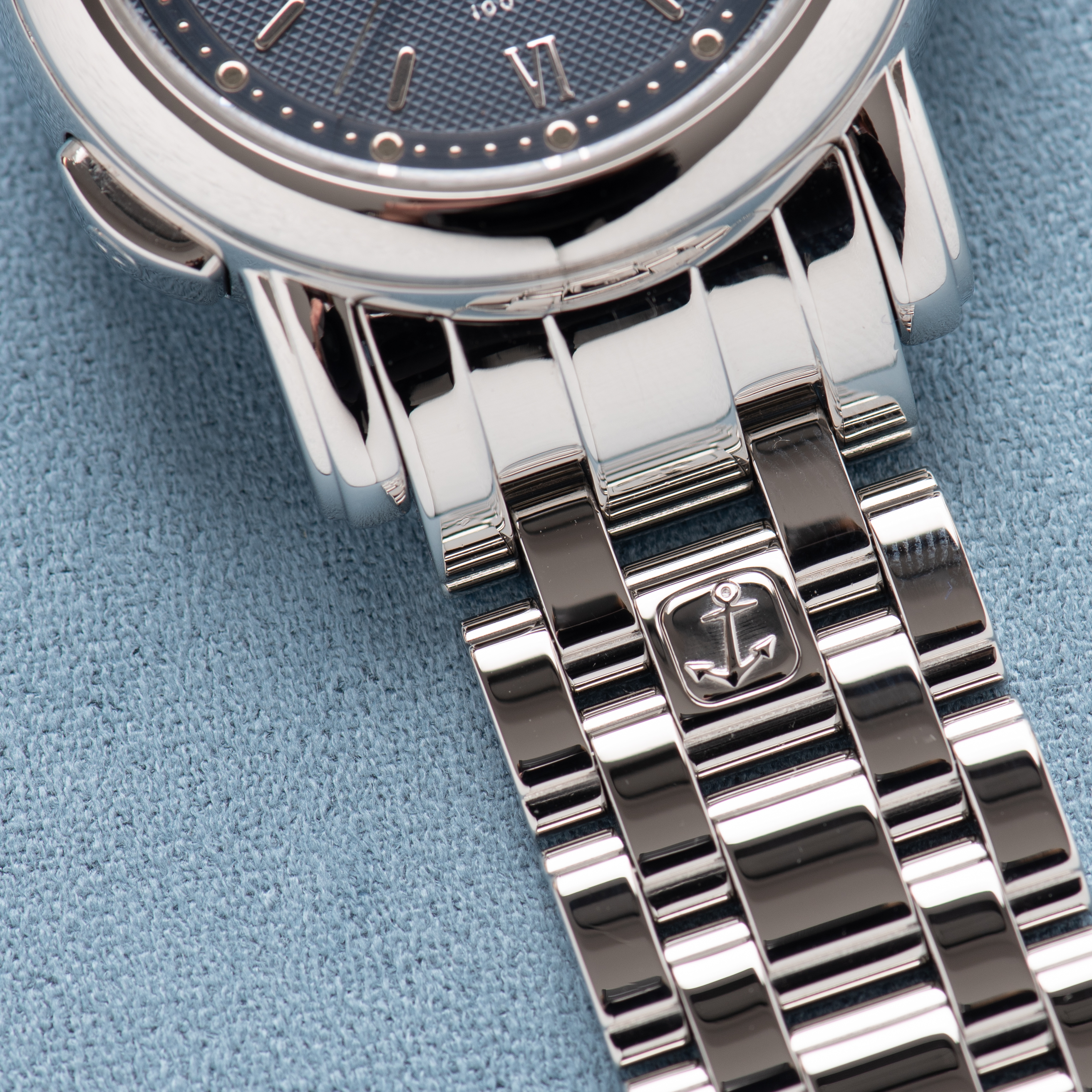 Zicht op Ulysse Nardin Automatic San Marco GMT 100m Ref 203-22 N* 1496