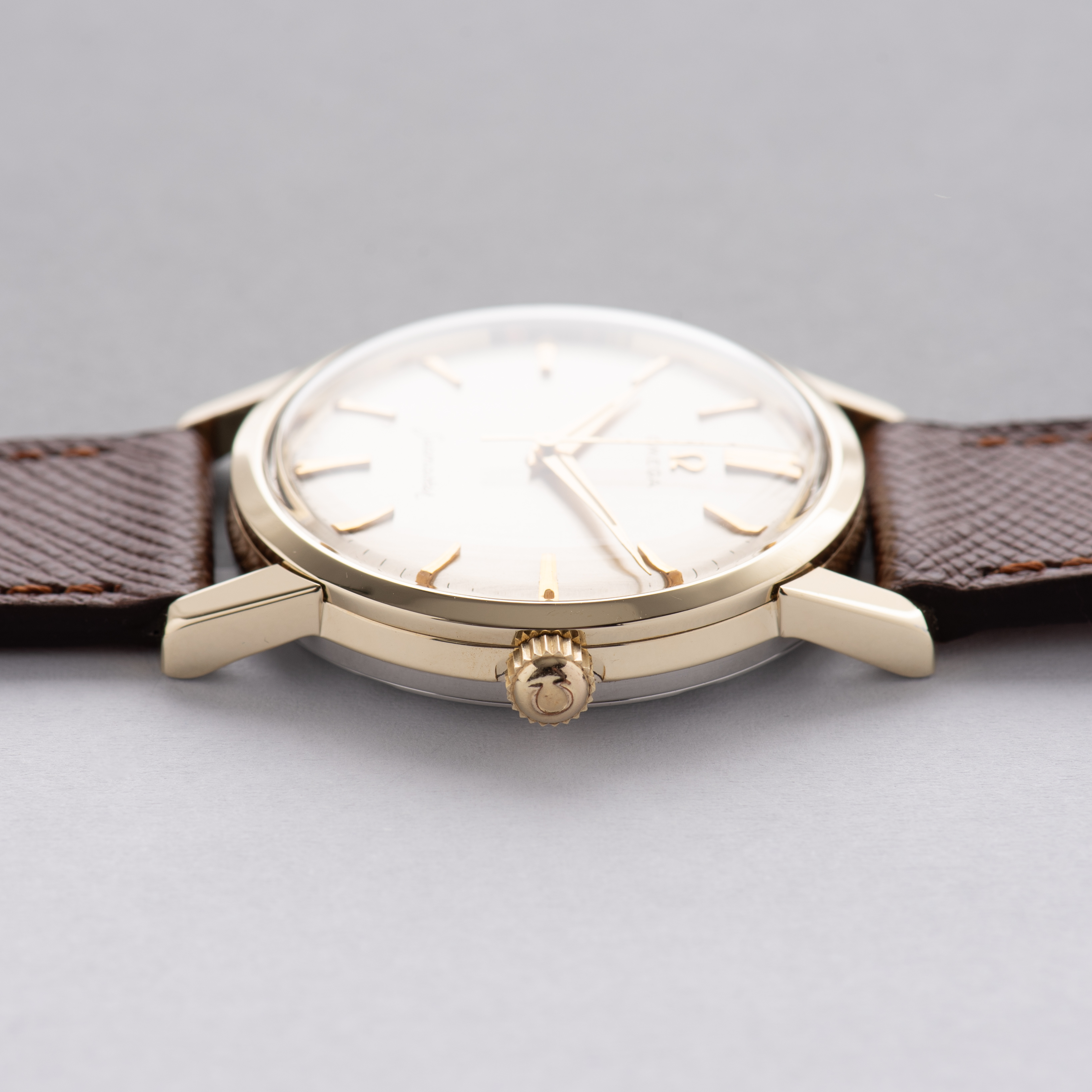 Zicht op Omega Seamaster Gold Cappped ref 14759-62 SC uit 1962