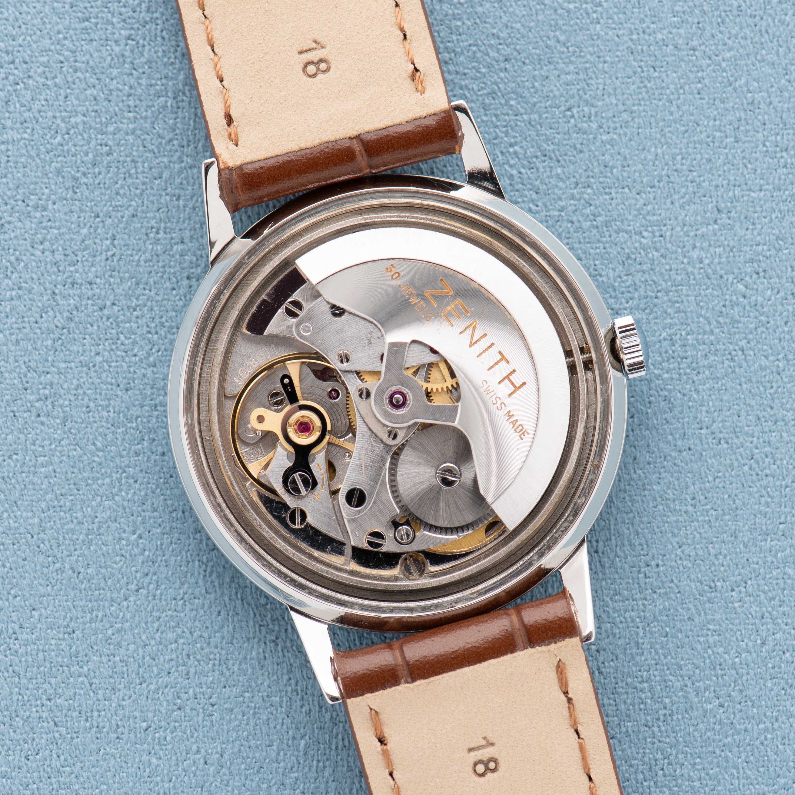 Vue de Zenith 3600 Automatic AutoSport Réf 230A937