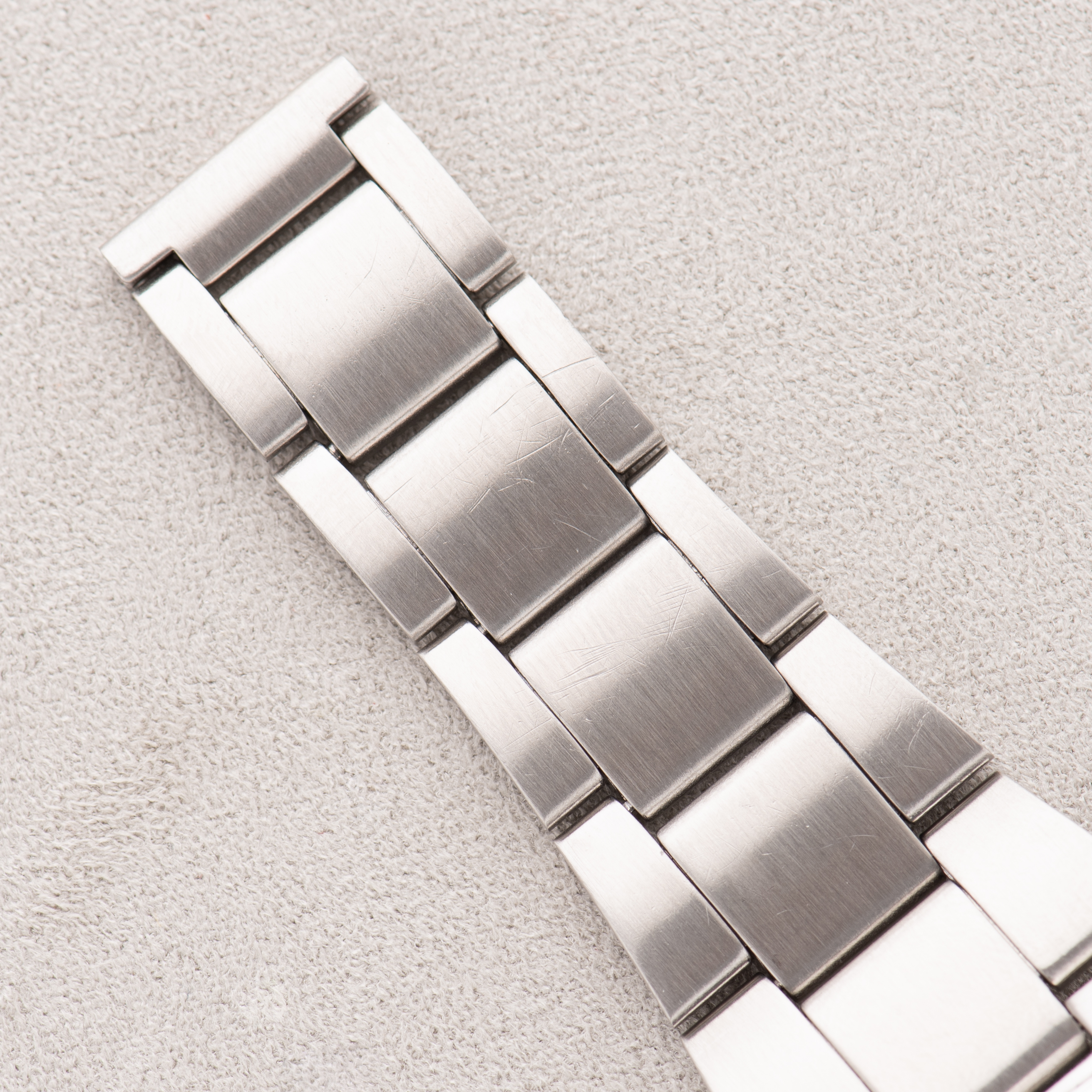 View of Longines Conquest Jumbo Automatic Réf 1568-1 636 cal L636.5