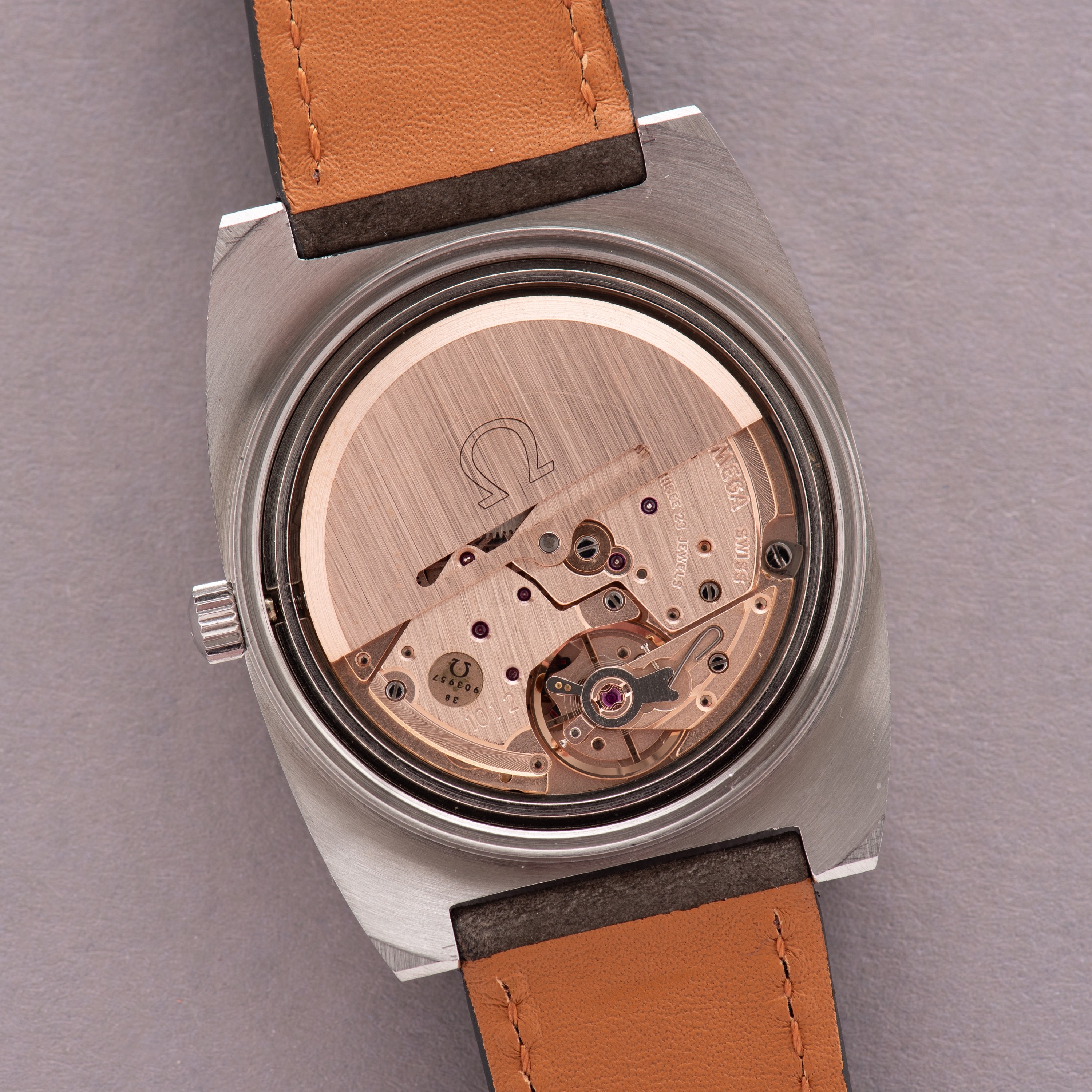Vue de Omega Genève Automatic Date Brown From 1974 Réf 166.0190