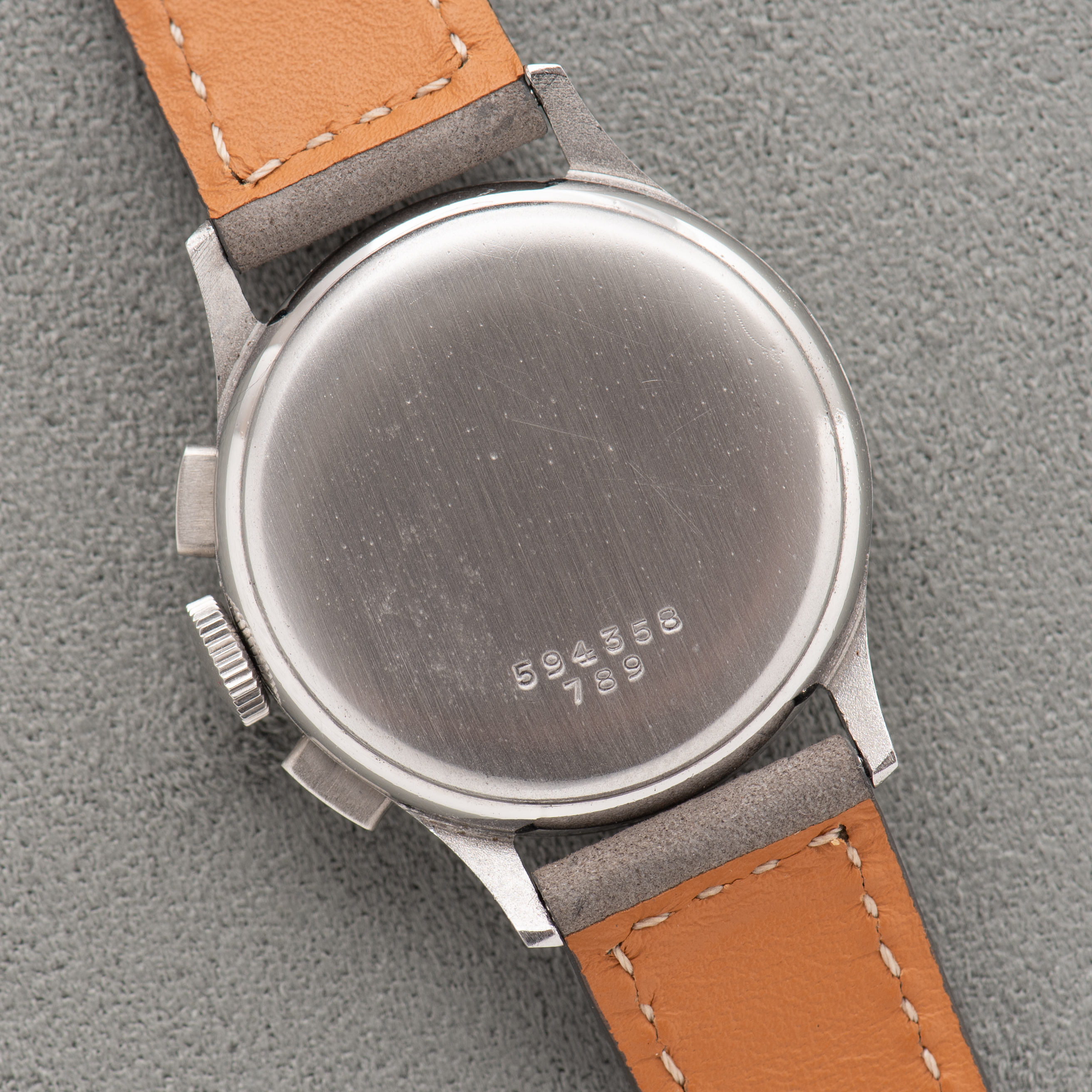 Vue de Breitling Premier Chronograph Unpolished Crème Dial Venus 150 Réf 789 from 1950