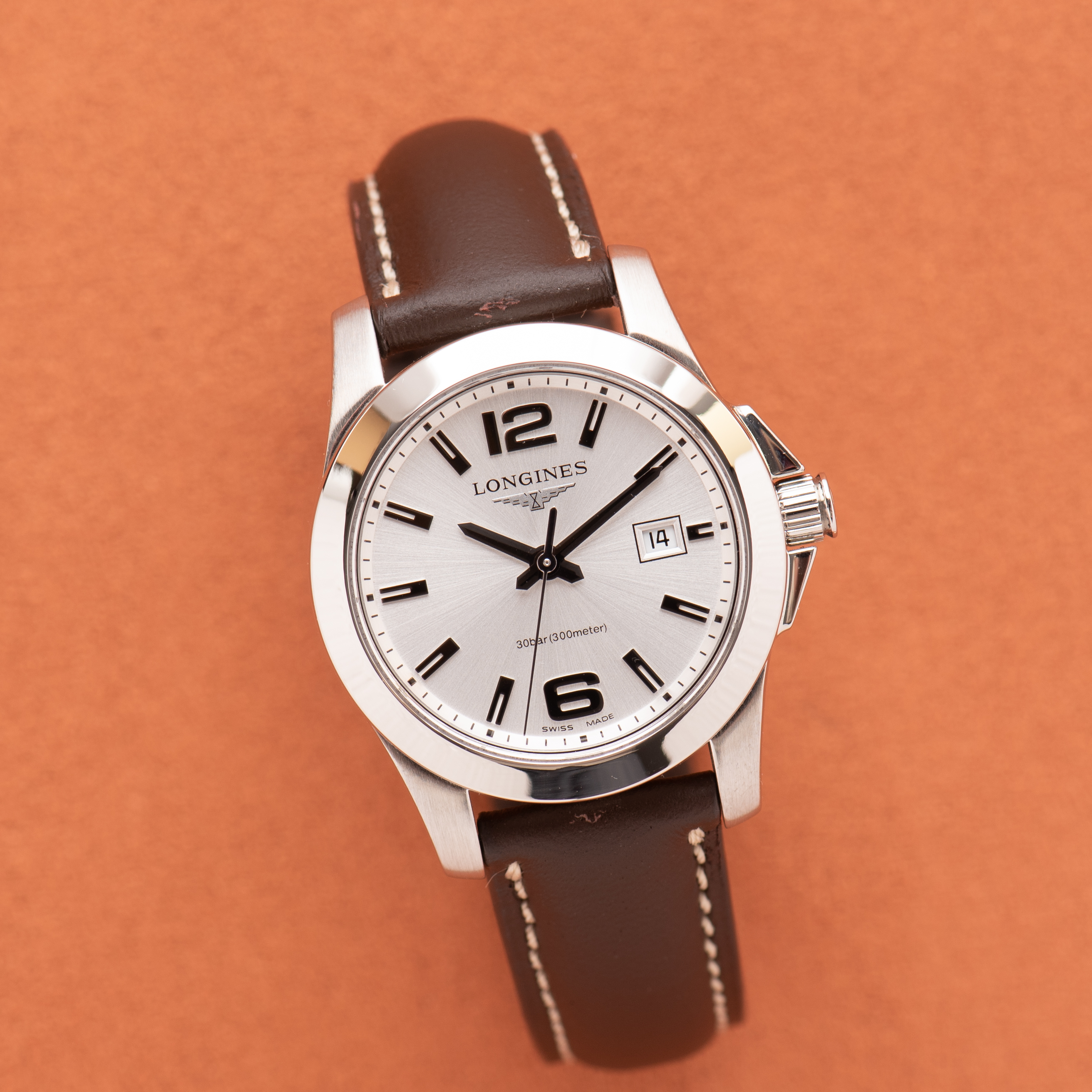 View of Longines Conquest L3.376.4 Full Set 2017 LIKE NEW