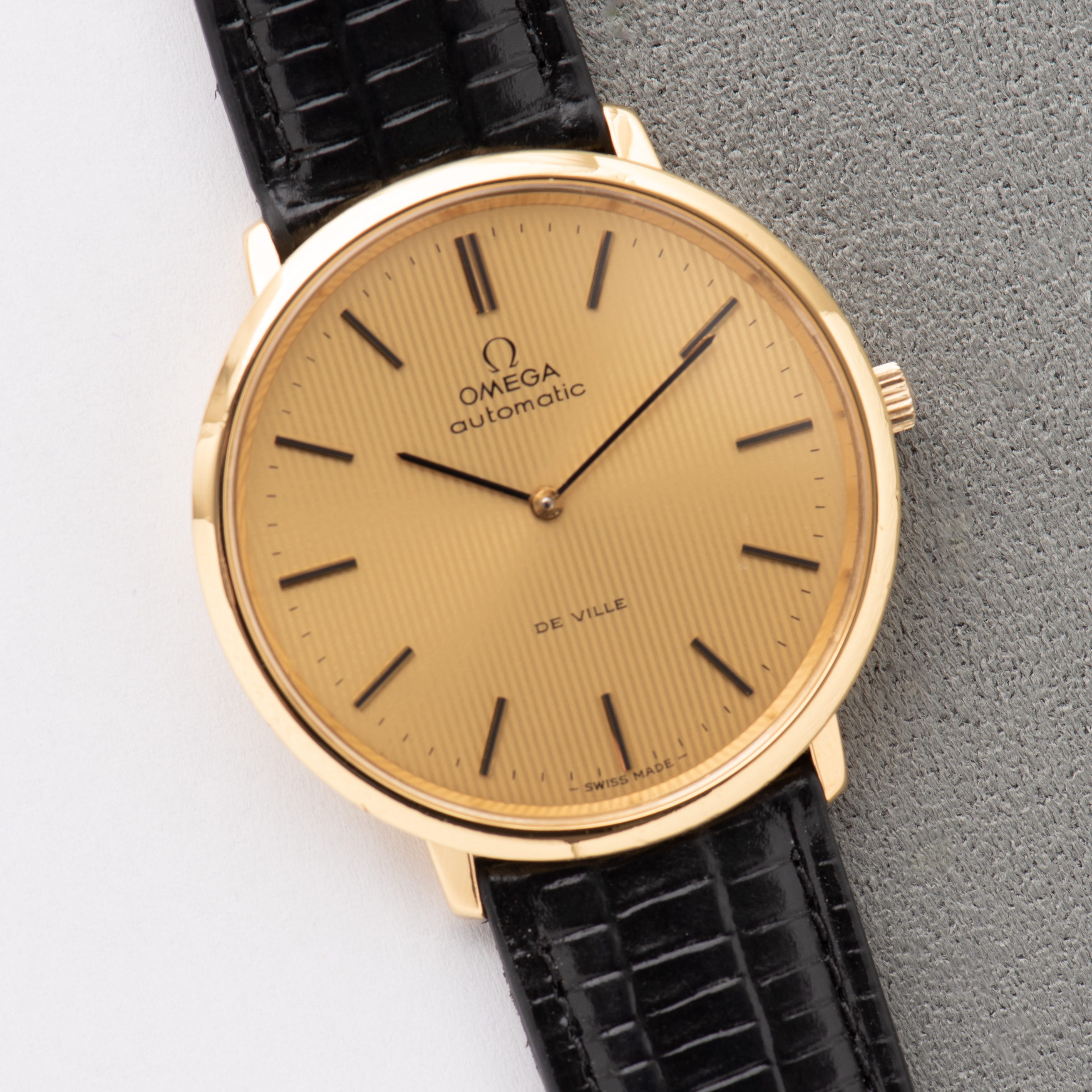 View of Omega Automatic De Ville "Curtain Dial" Cal 711 réf 151.0039 from 1973