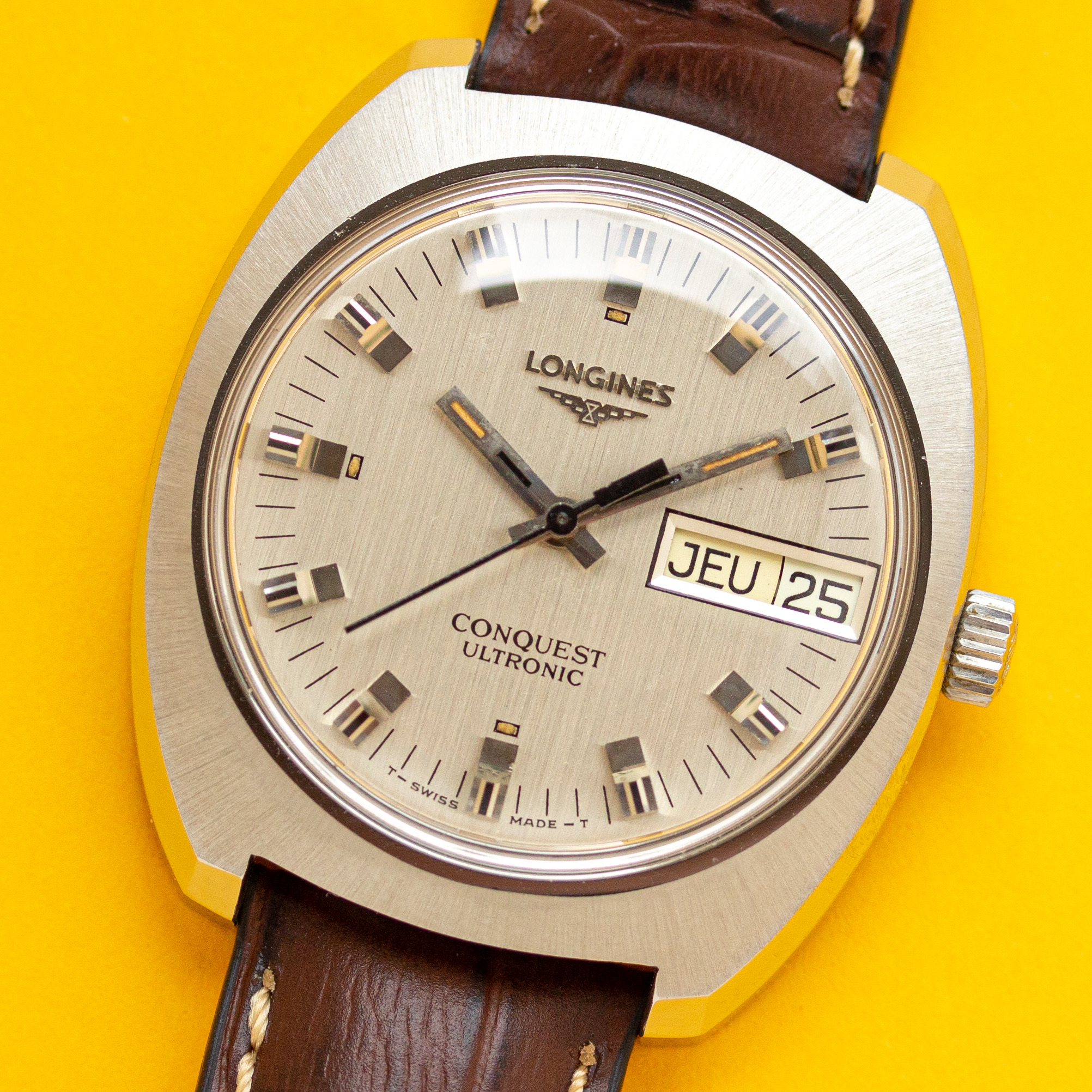 View of Longines Conquest Ultronic réf 1533-2 742 cal 6312