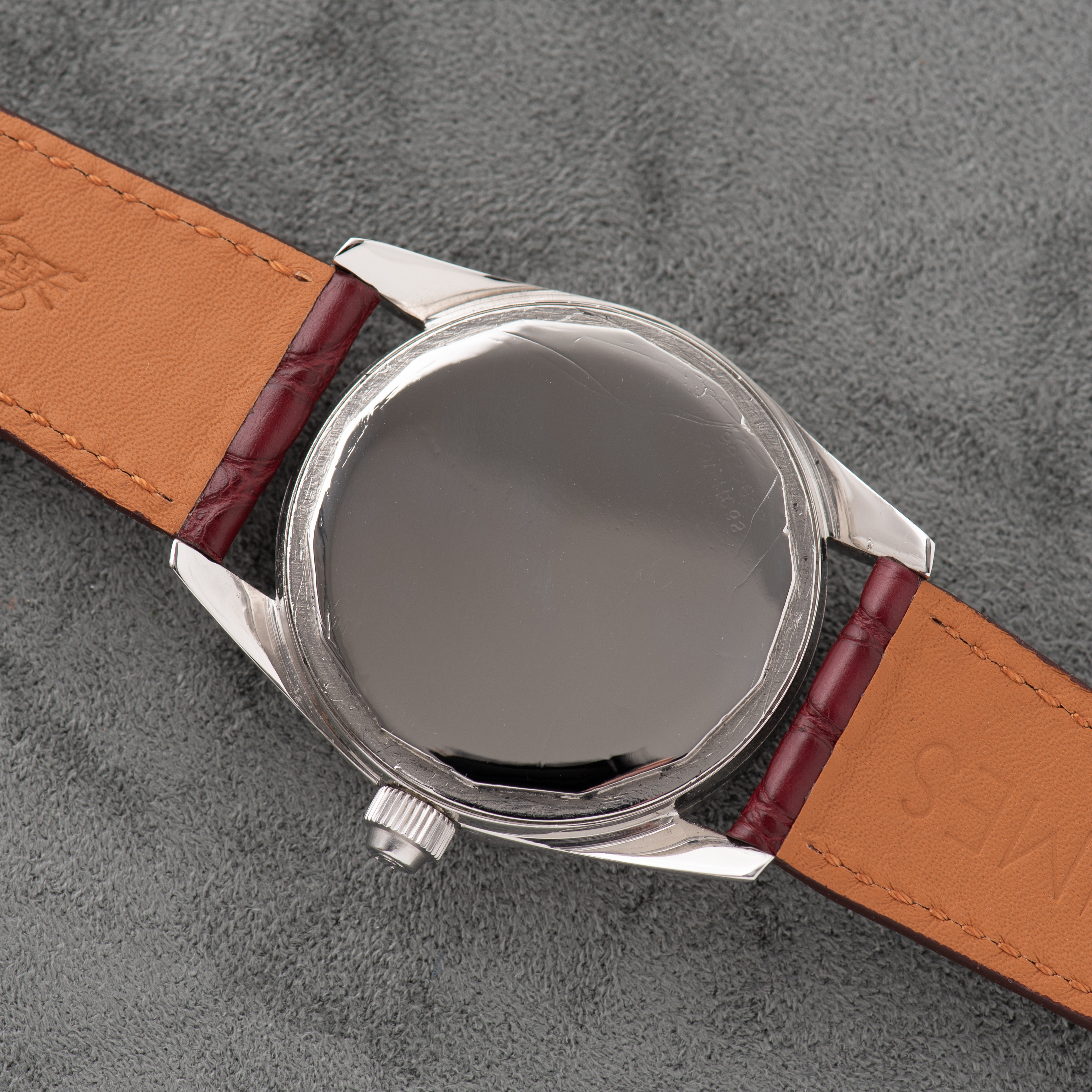 View of Universal Genève Polerouter Super Automatic Réf 869112-22 Cal 69