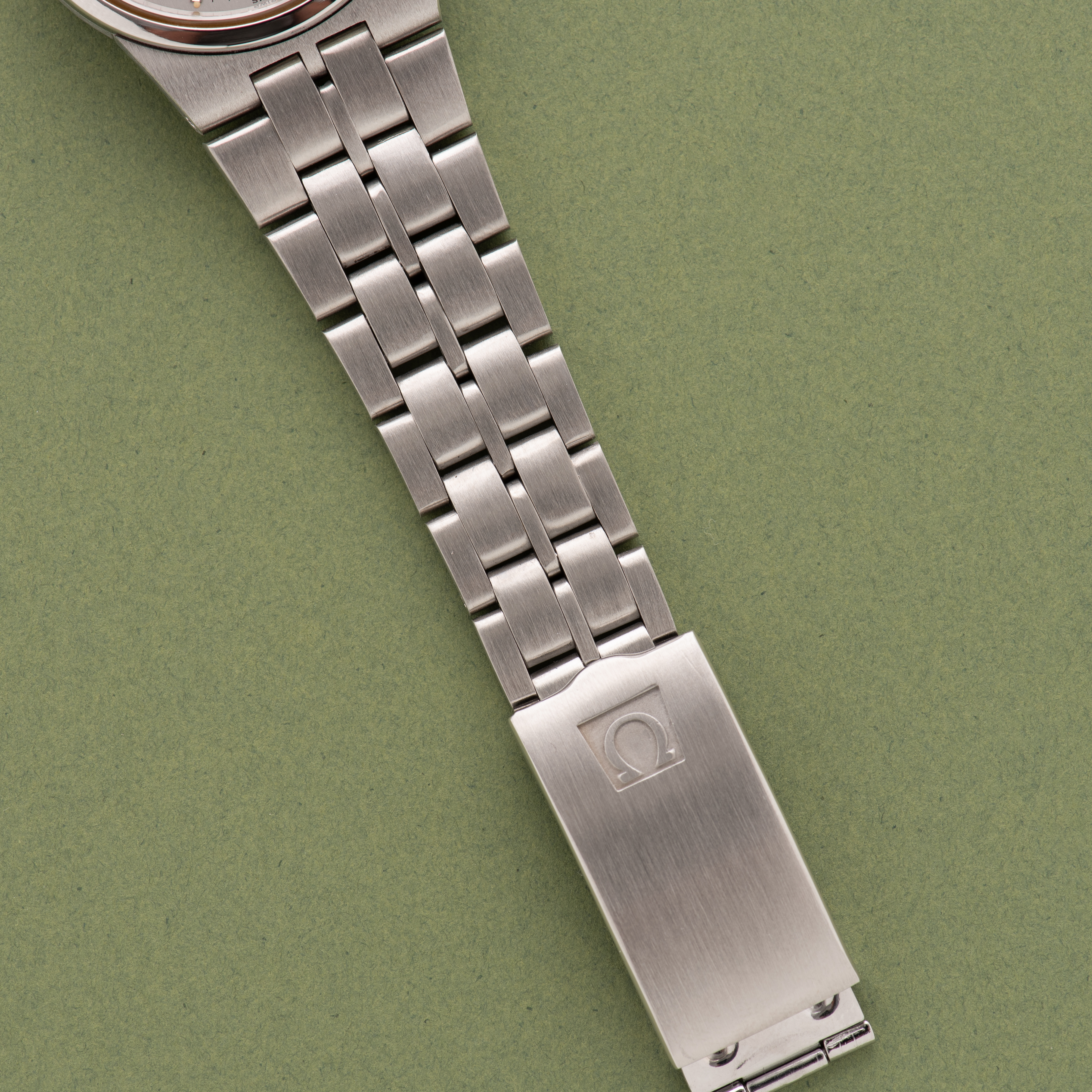 Vue de Omega Constellation Automatic Japan Domestic Market JDM Réf 168.0055 from 1971
