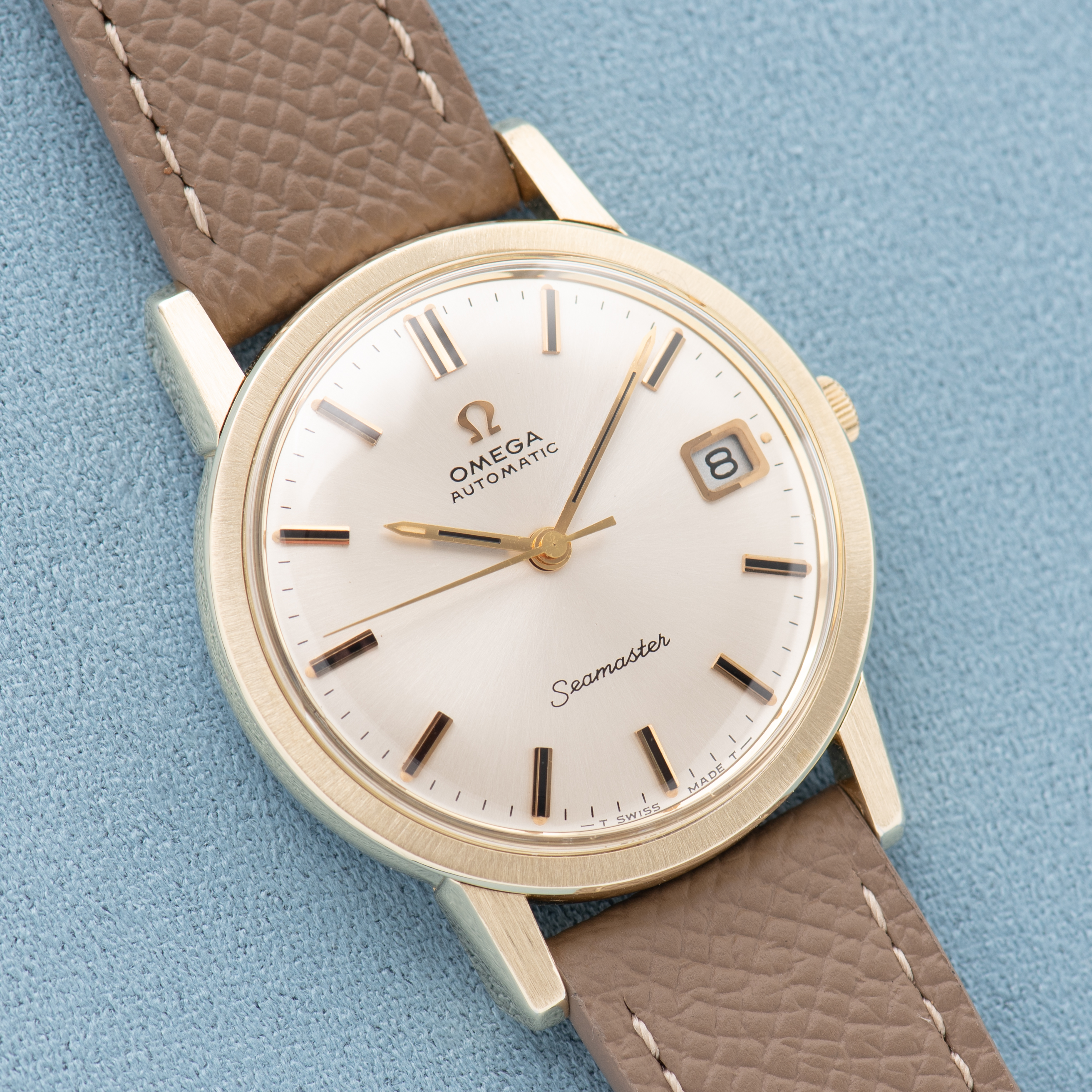 View of Omega Automatic Seamaster Date Silver/Creme Dial Ref 166.003 from 1967