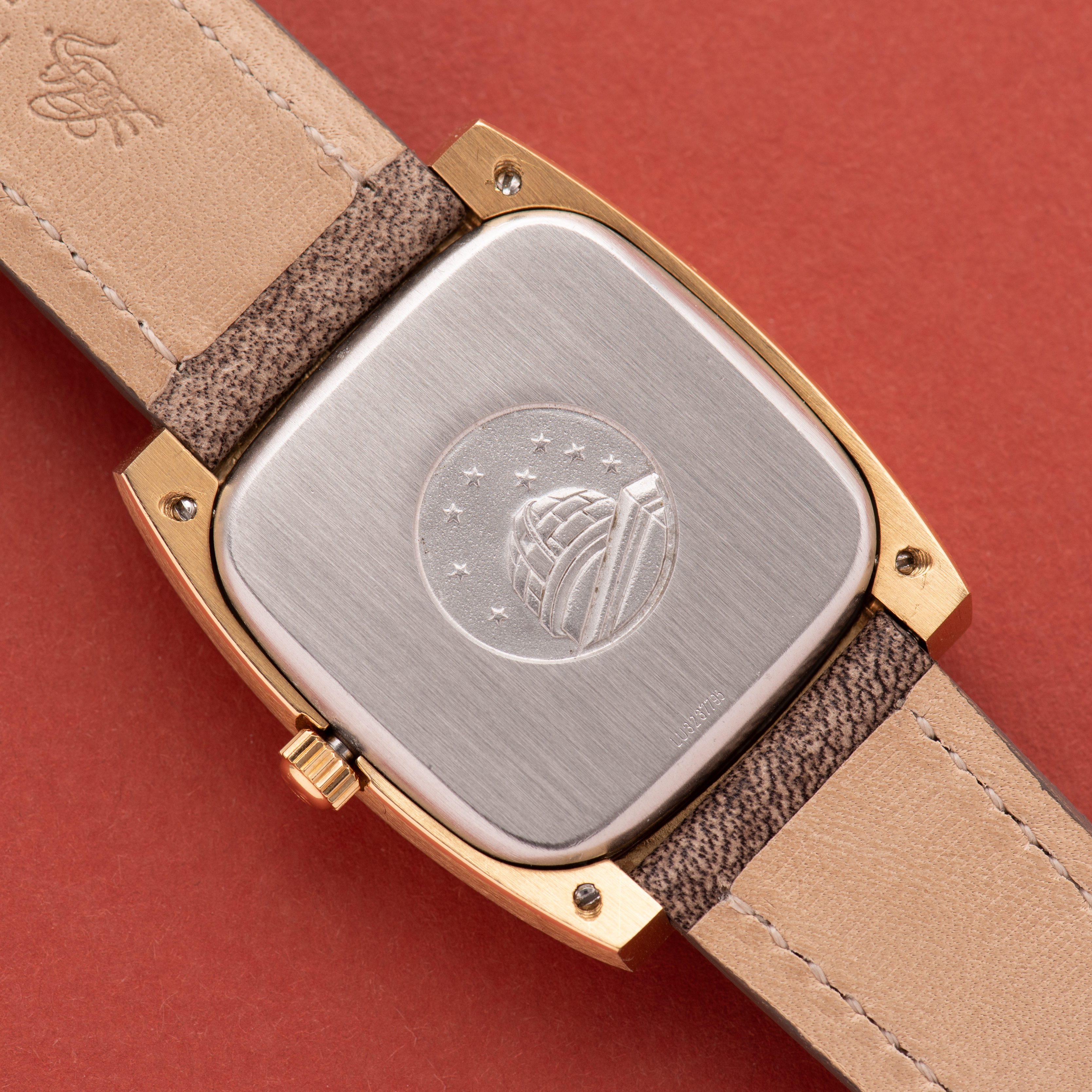 Vue de Omega Constellation Chronometer Tv Case from 1971 réf 166.058-168.044