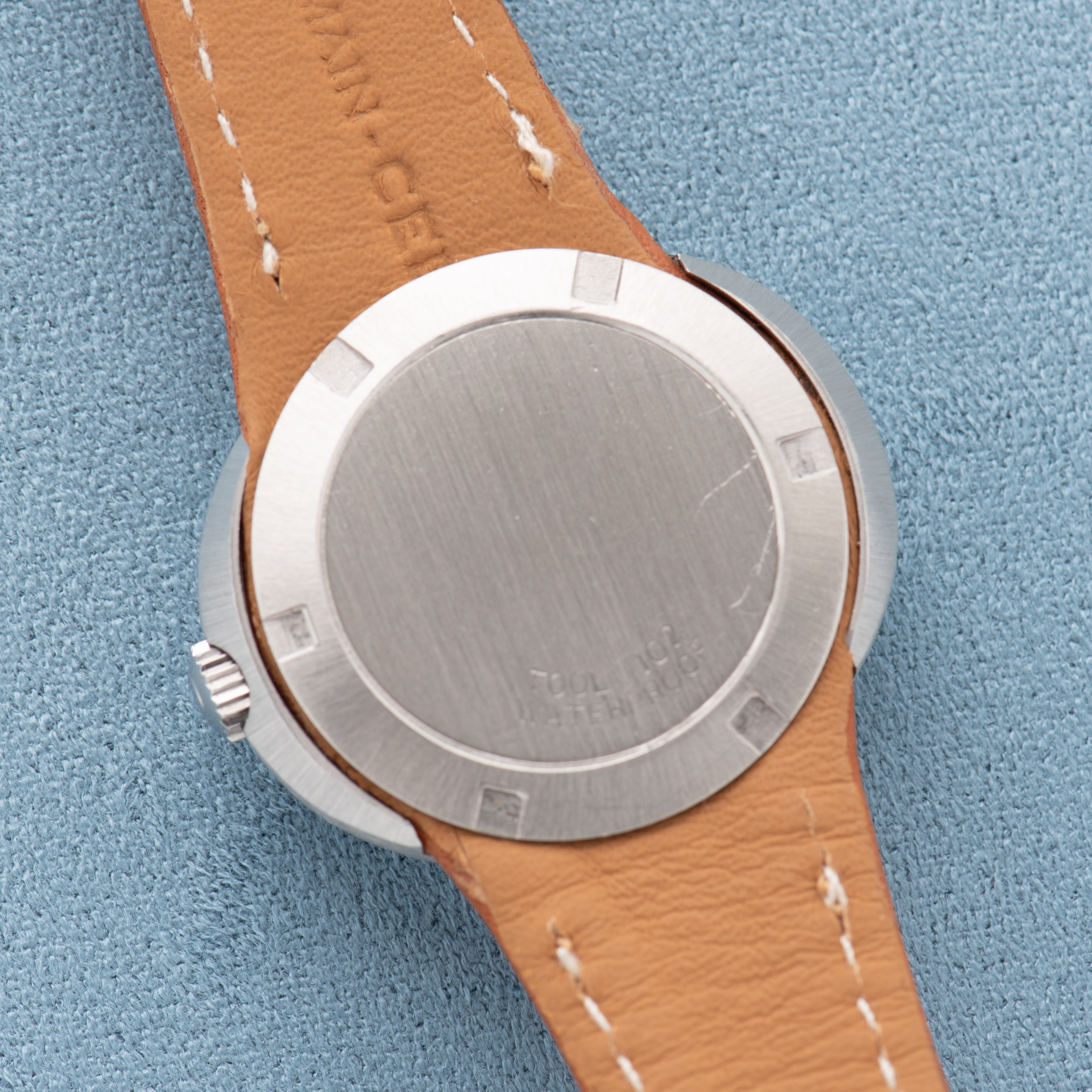 View of Omega Automatic Genève Dynamic Date White/blue dial Réf 566.015 from 1973