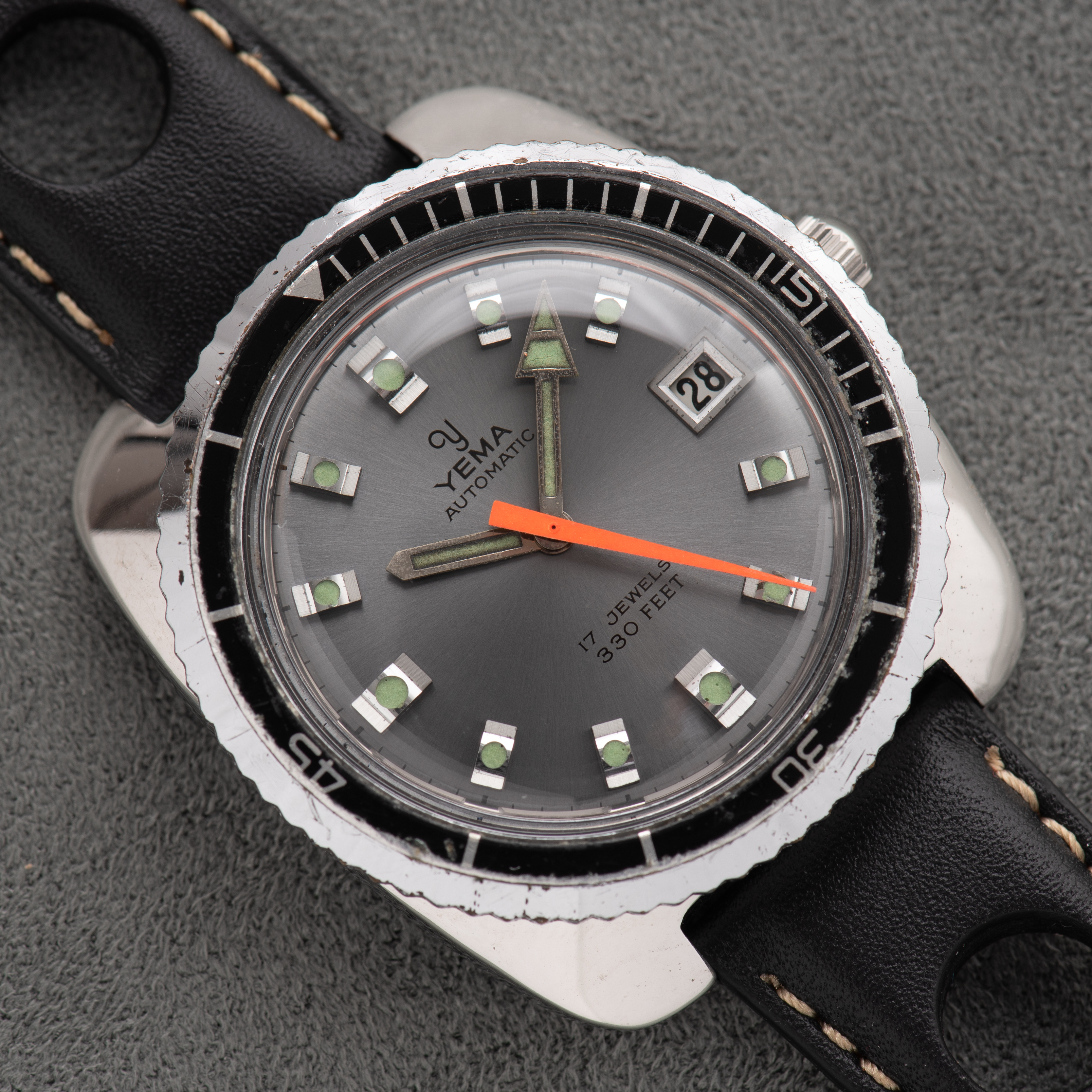 Vue de Yema Diver réf 226072 Automatique FE 3611 from 70'