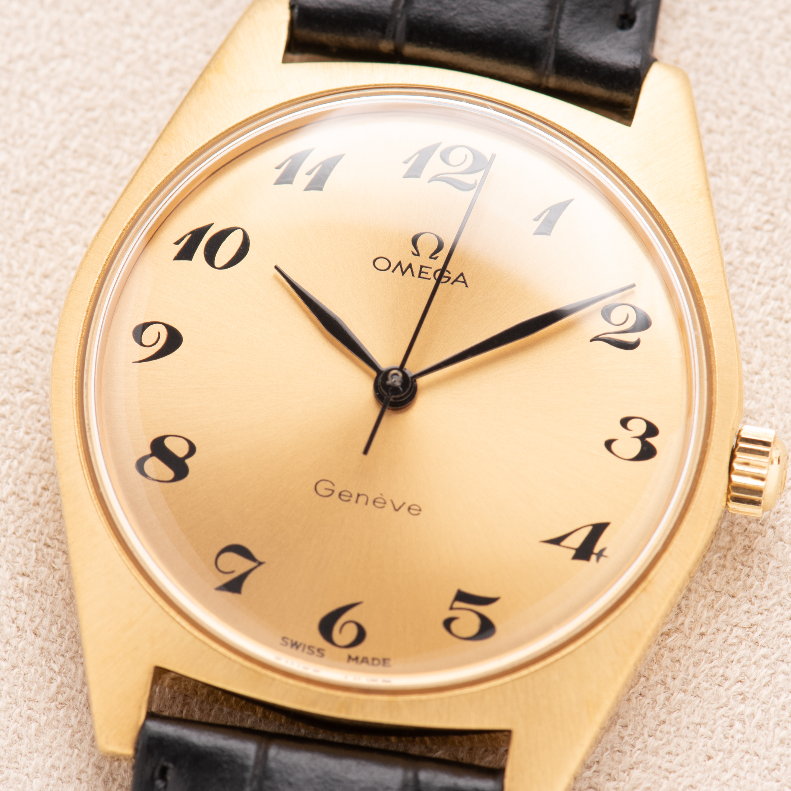 Vue de Omega Genève "Breguet Dial" GoldPlated réf 135.041 from 1968