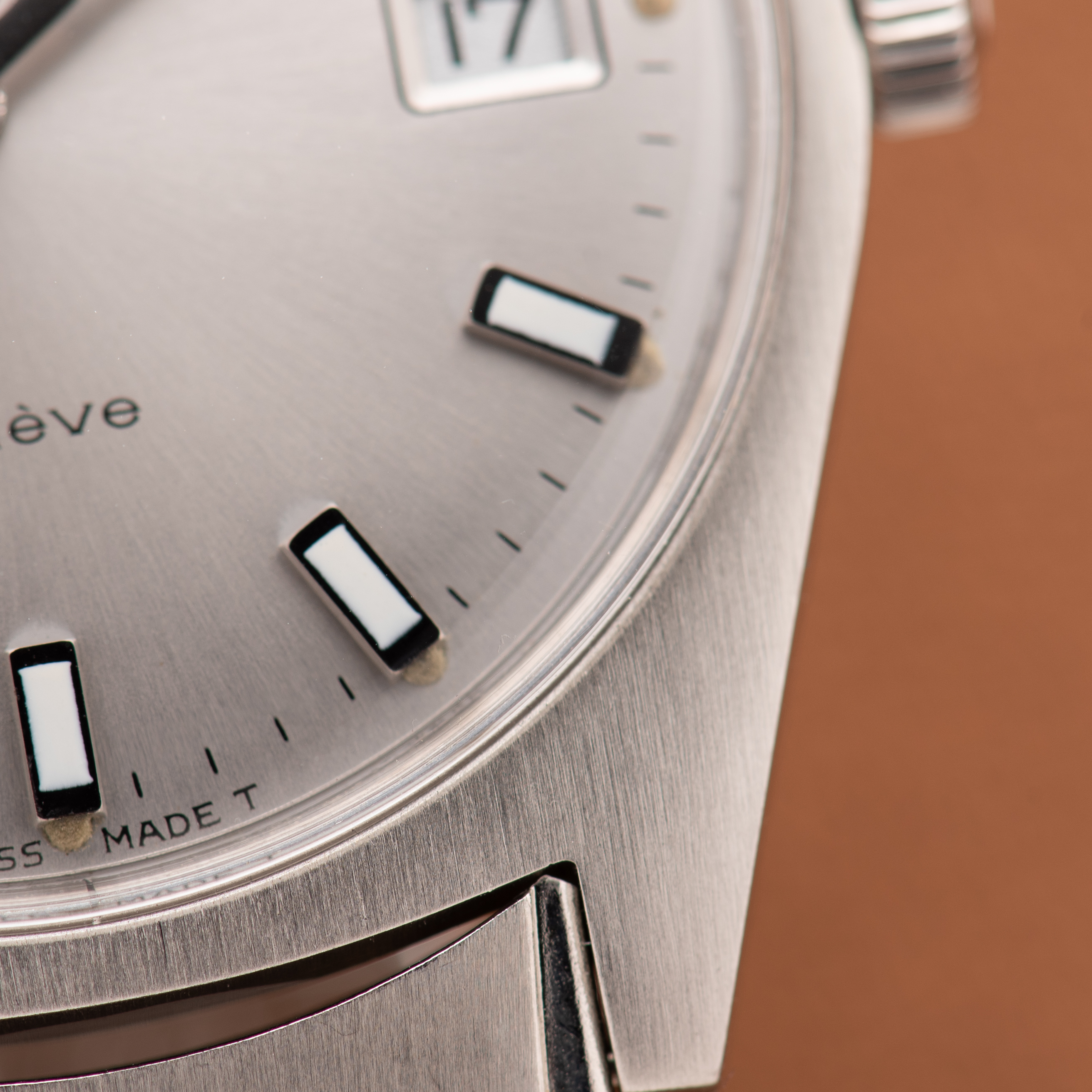 Vue de Omega Automatic Genève Silver Dial/ White Index réf 166.041 from 1968