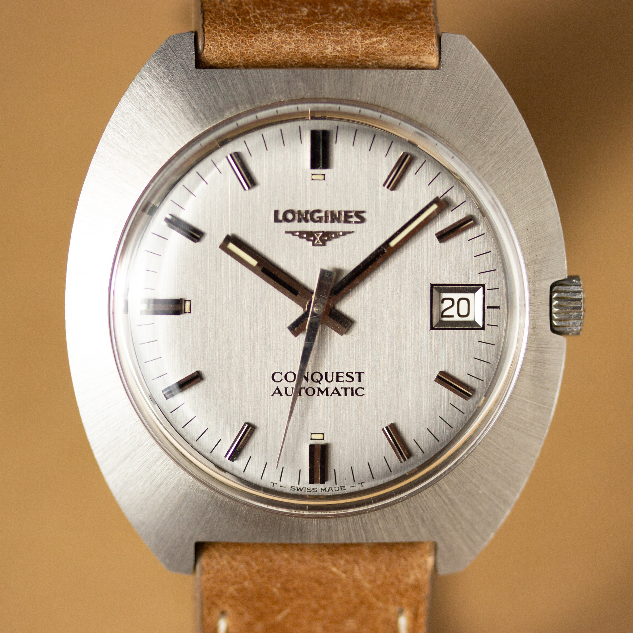 View of Longines Conquest Automatic cal L633.1