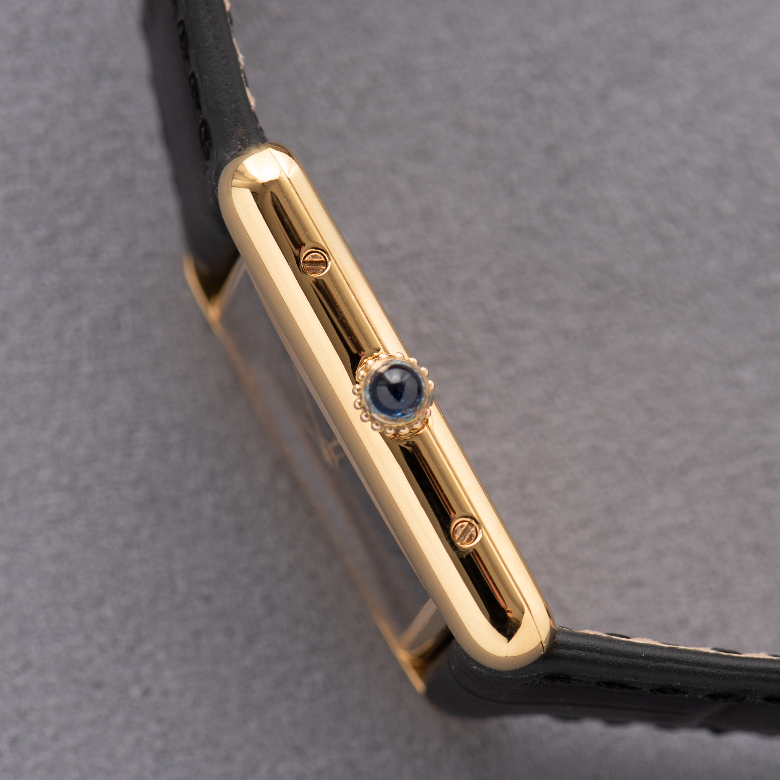 View of Cartier Tank De Must Vermeil GM Black Dial réf 01017 590005