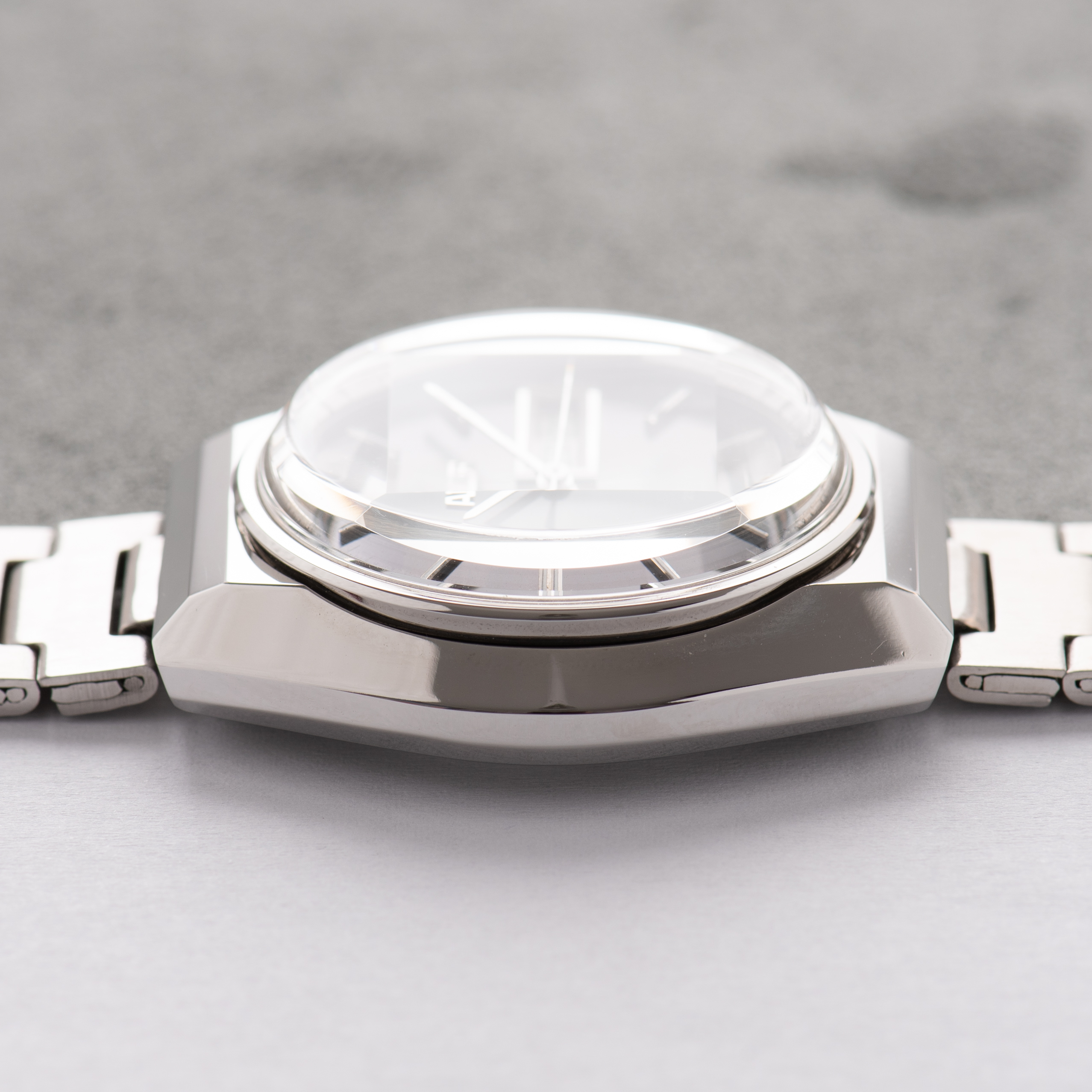Zicht op Aureole 25Jewels Day-Date AS 2066 NEW OLD STOCK