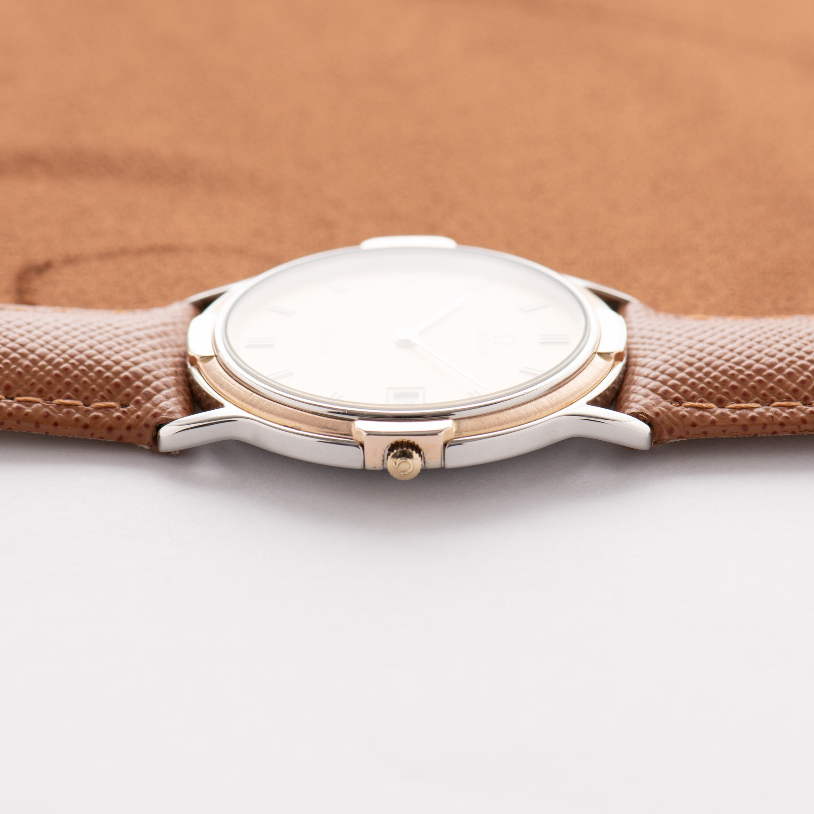 Zicht op Omega De Ville Datum Verguld/staal Quartz Ref 196.0308 vanaf 1984