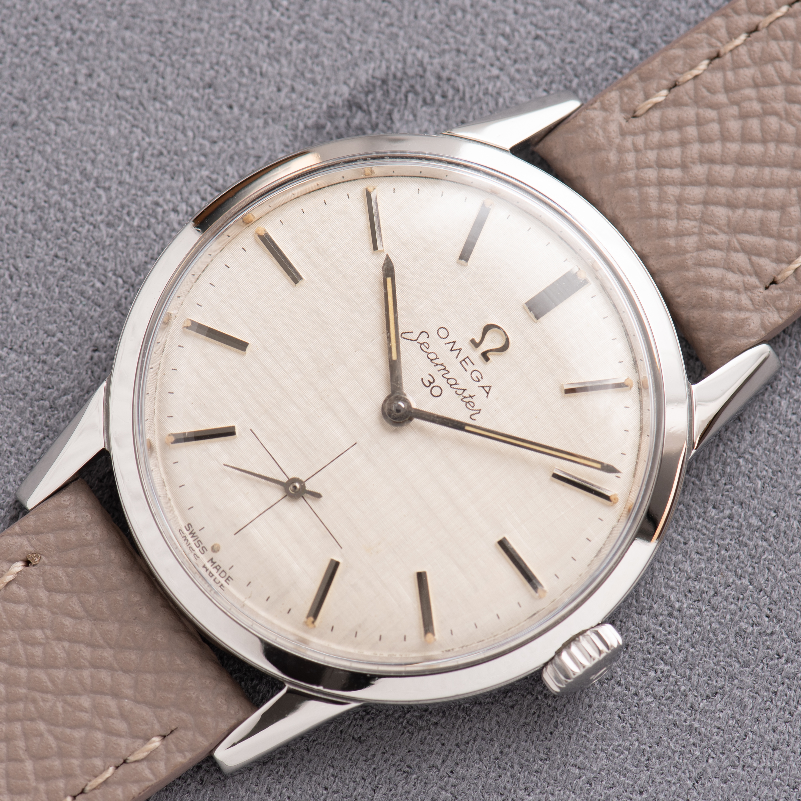 Vue de Omega Seamaster 30 "Linen Dial" from 1961 Réf 125.003