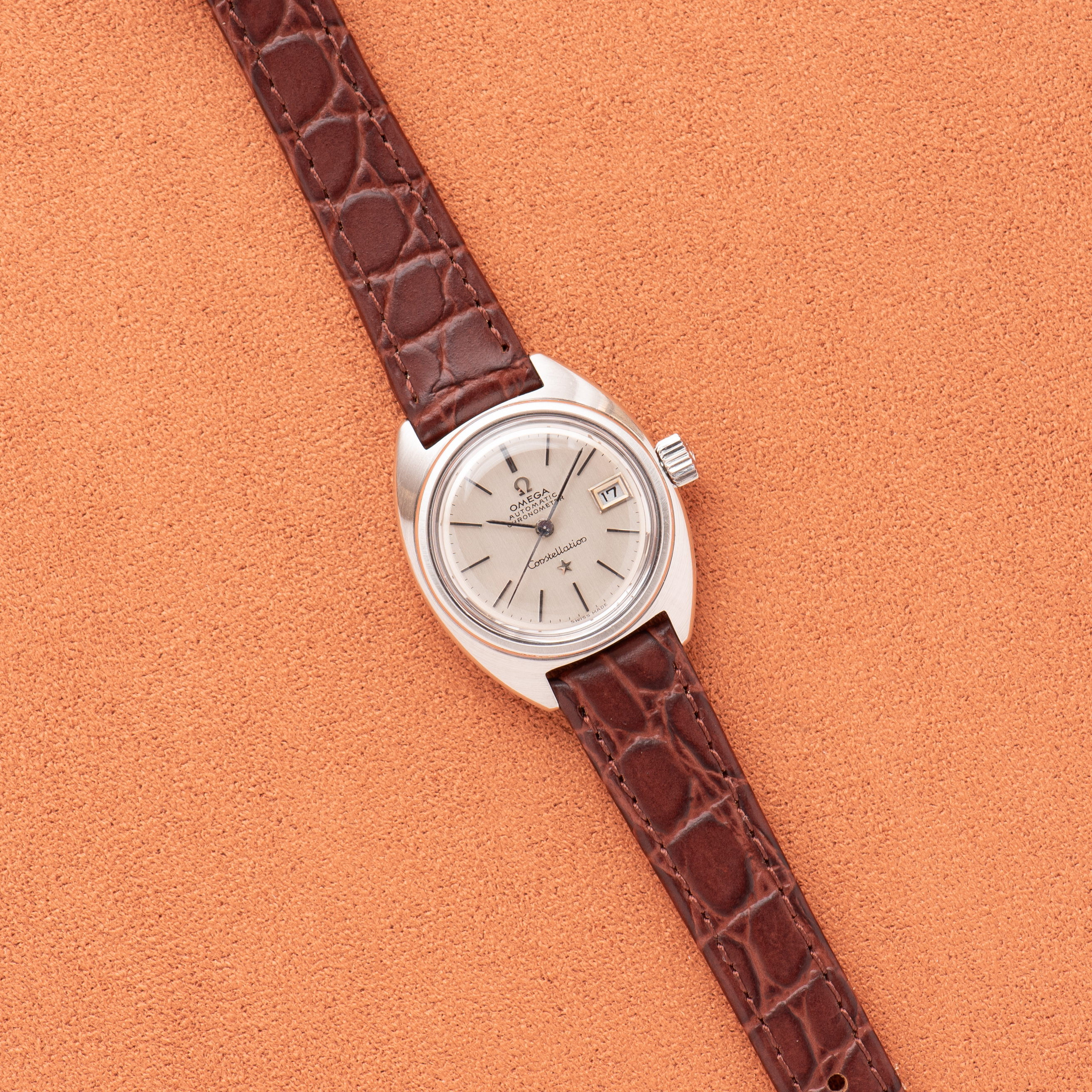 Vue de Omega Automatic Chronometer Constellation Silver Dial Réf 568.001 from 1968