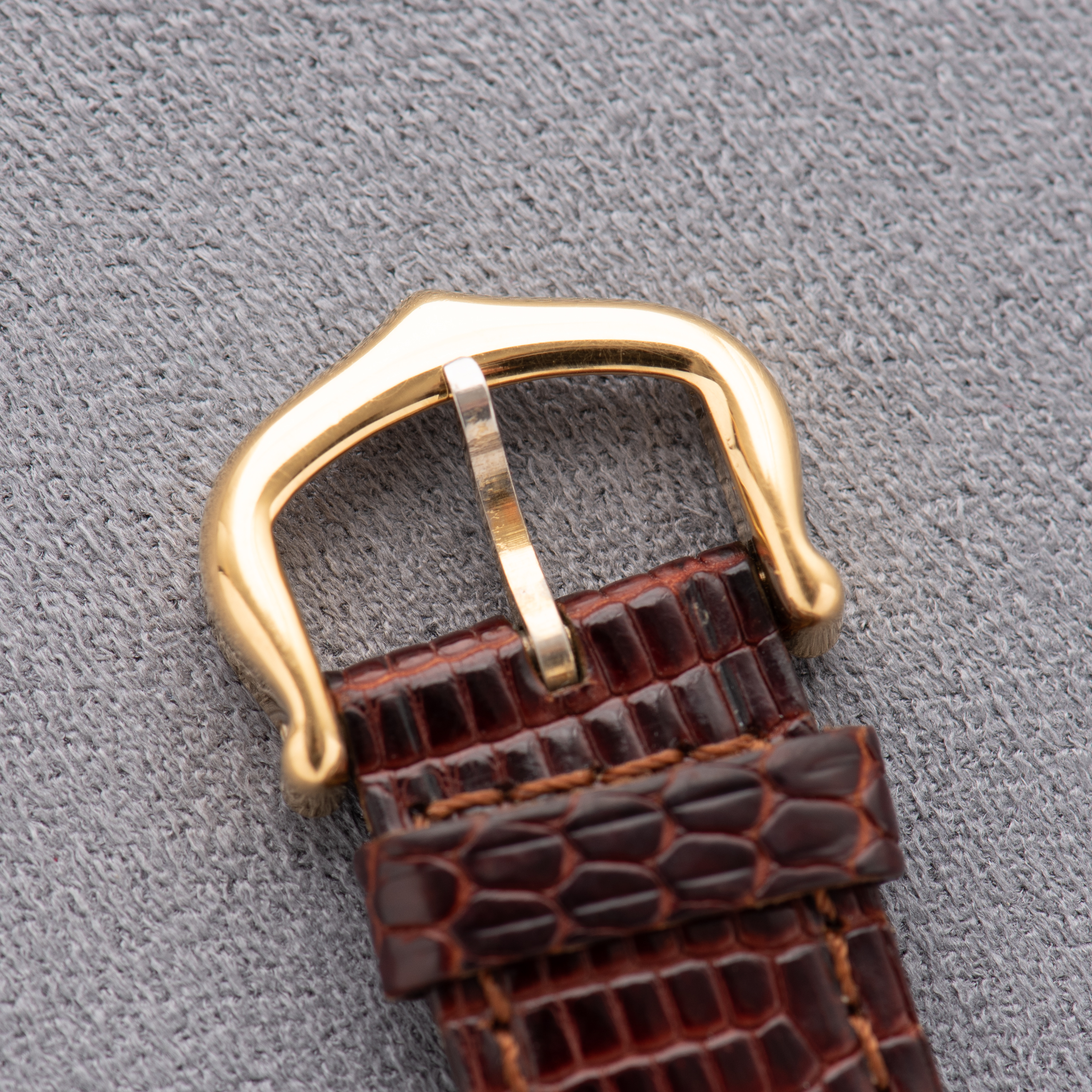Vue de Cartier Must de Tank de Must Vermeil Burgundy Dial from 1980