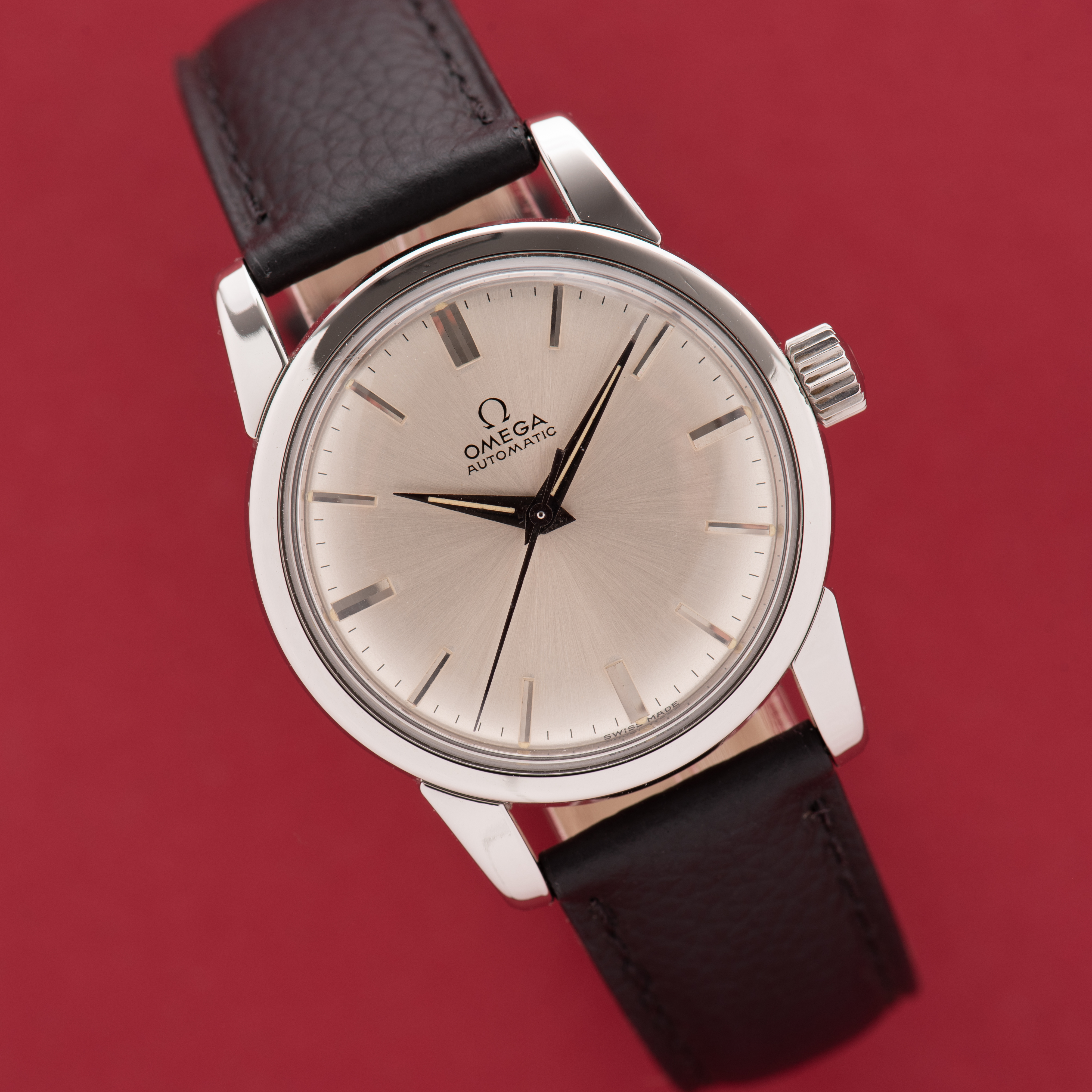 Vue de Omega Automatic réf 2846 8 SC 2848 cal 501