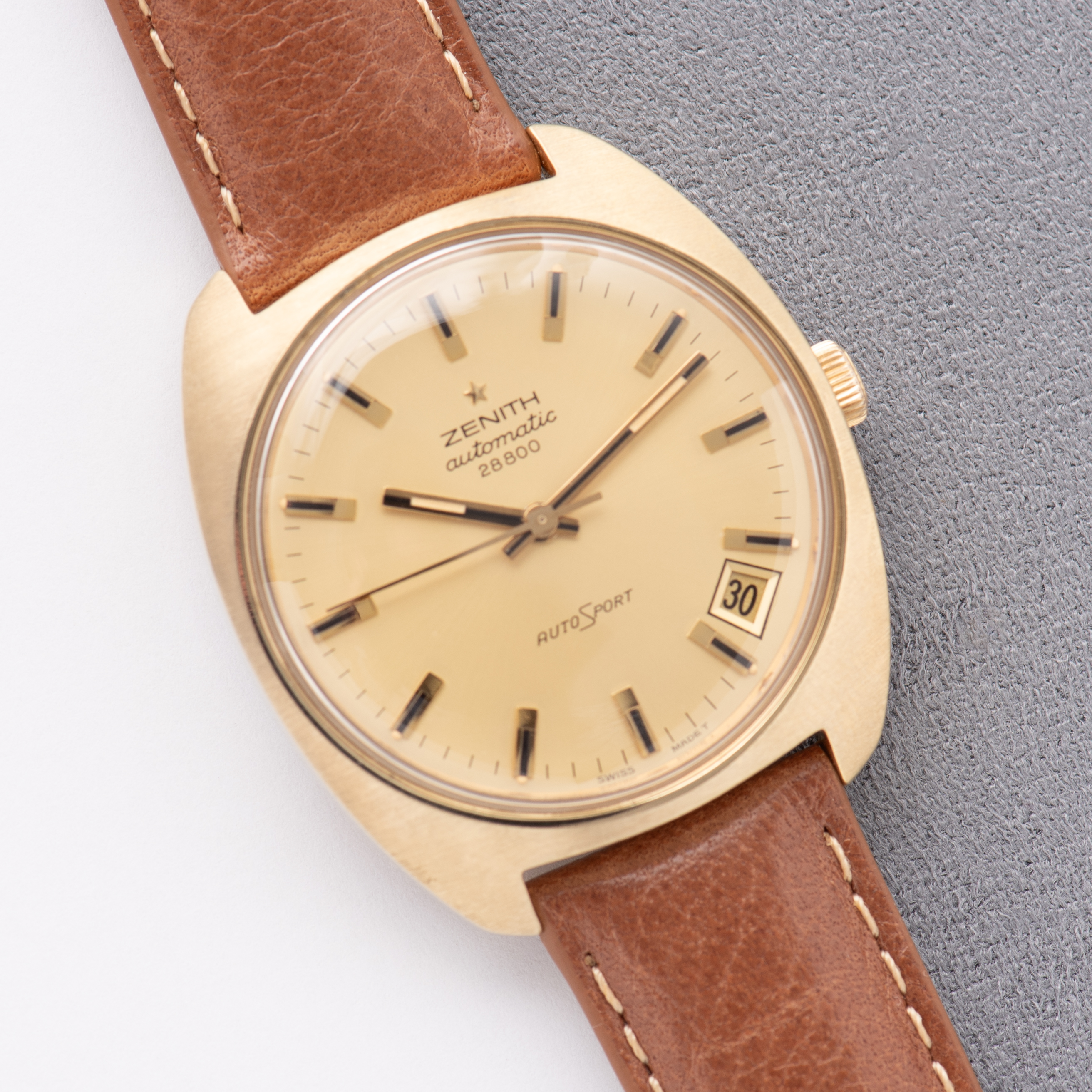 Vue de Zenith Automatic 28800 AutoSport réf 20-1290-290 cal 2562PC