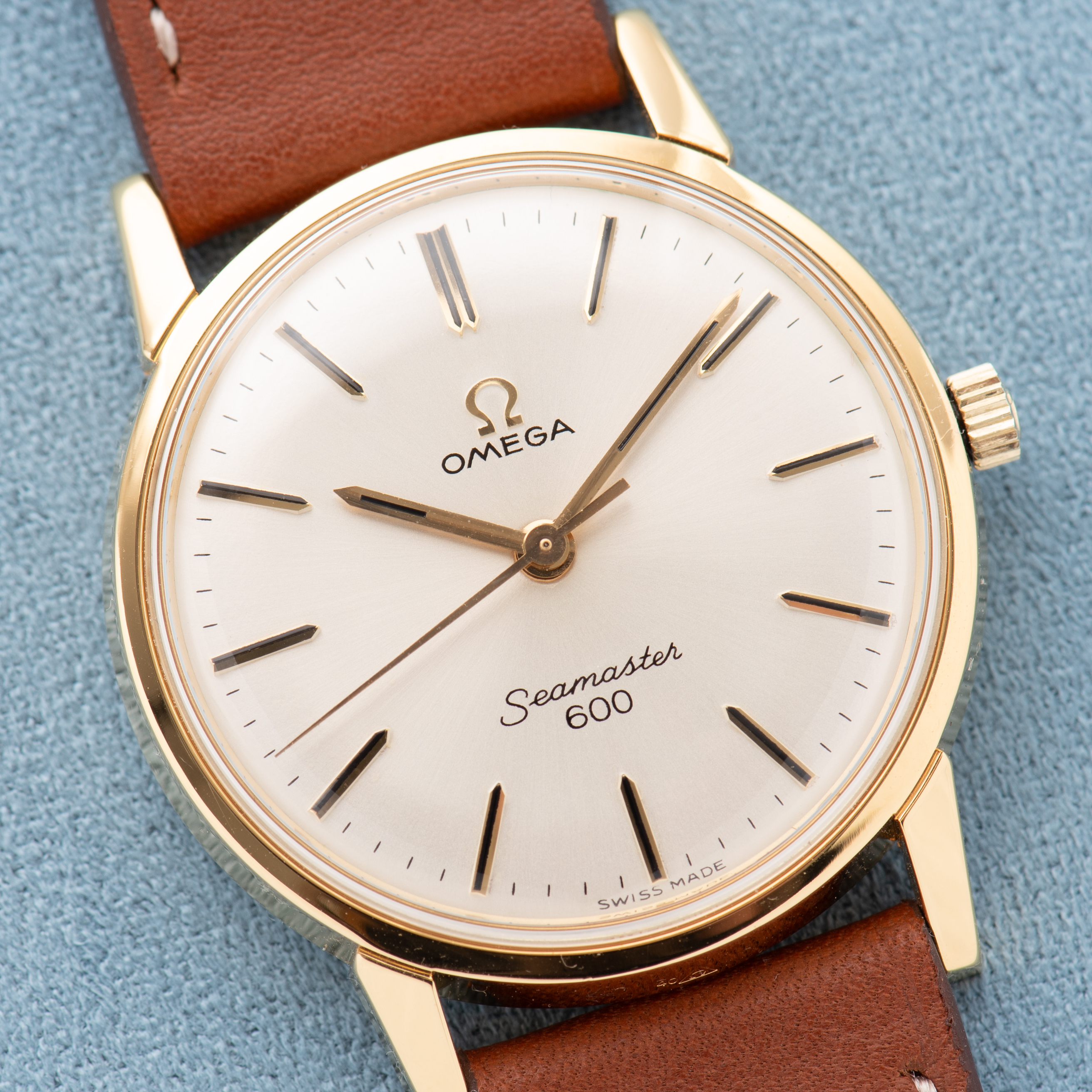 View of Omega Seamaster 600 GoldPlated cal 601 ref 135.012 from 1966