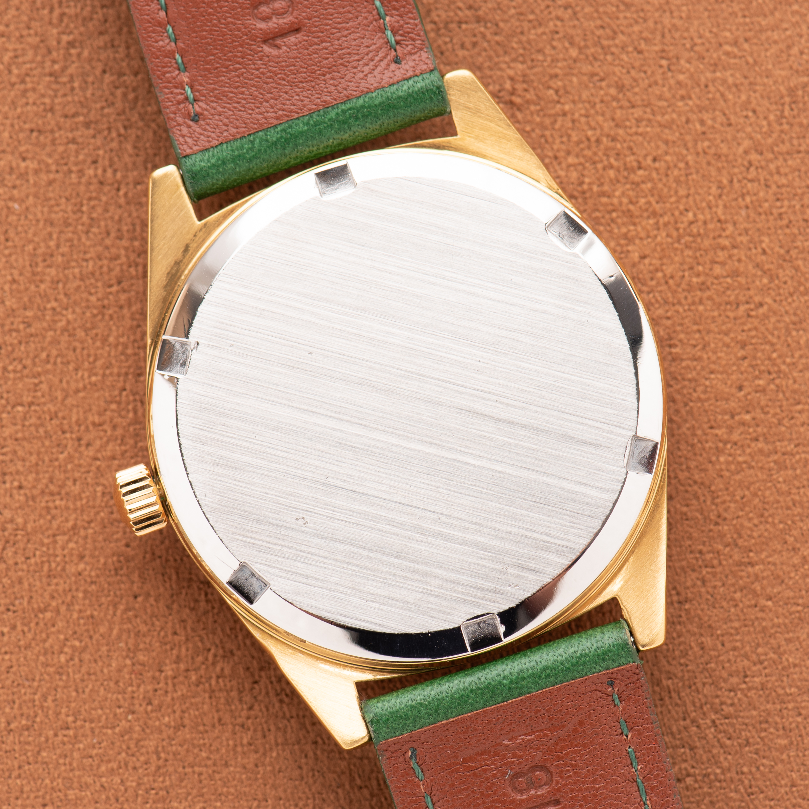 View of Omega Genève "Breguet Dial" Gold Plated – Calibre 613 – Réf. 136.041 – 1972