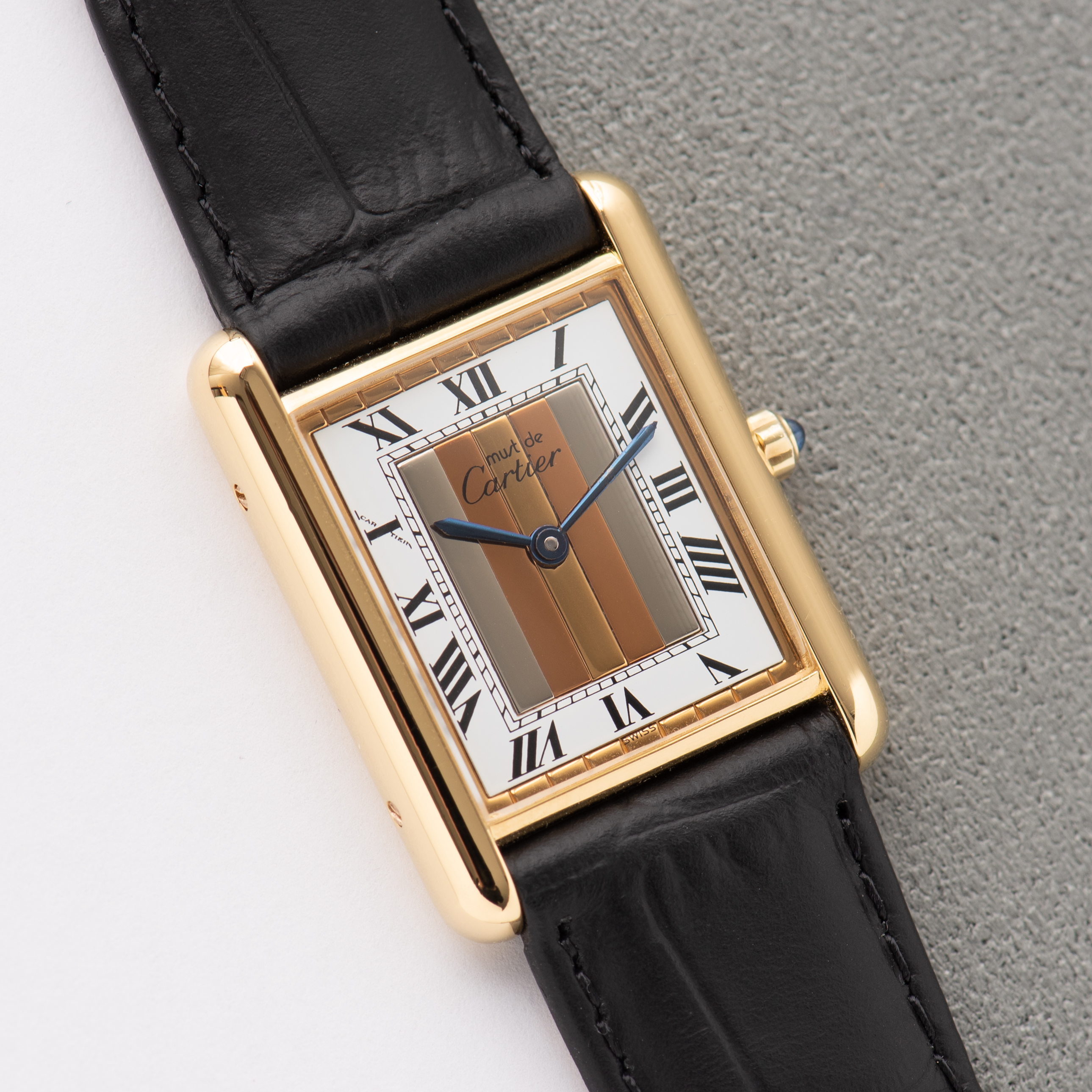 Vue de Cartier Tank De Must Vermeil GM Trinity dial from 1980-90