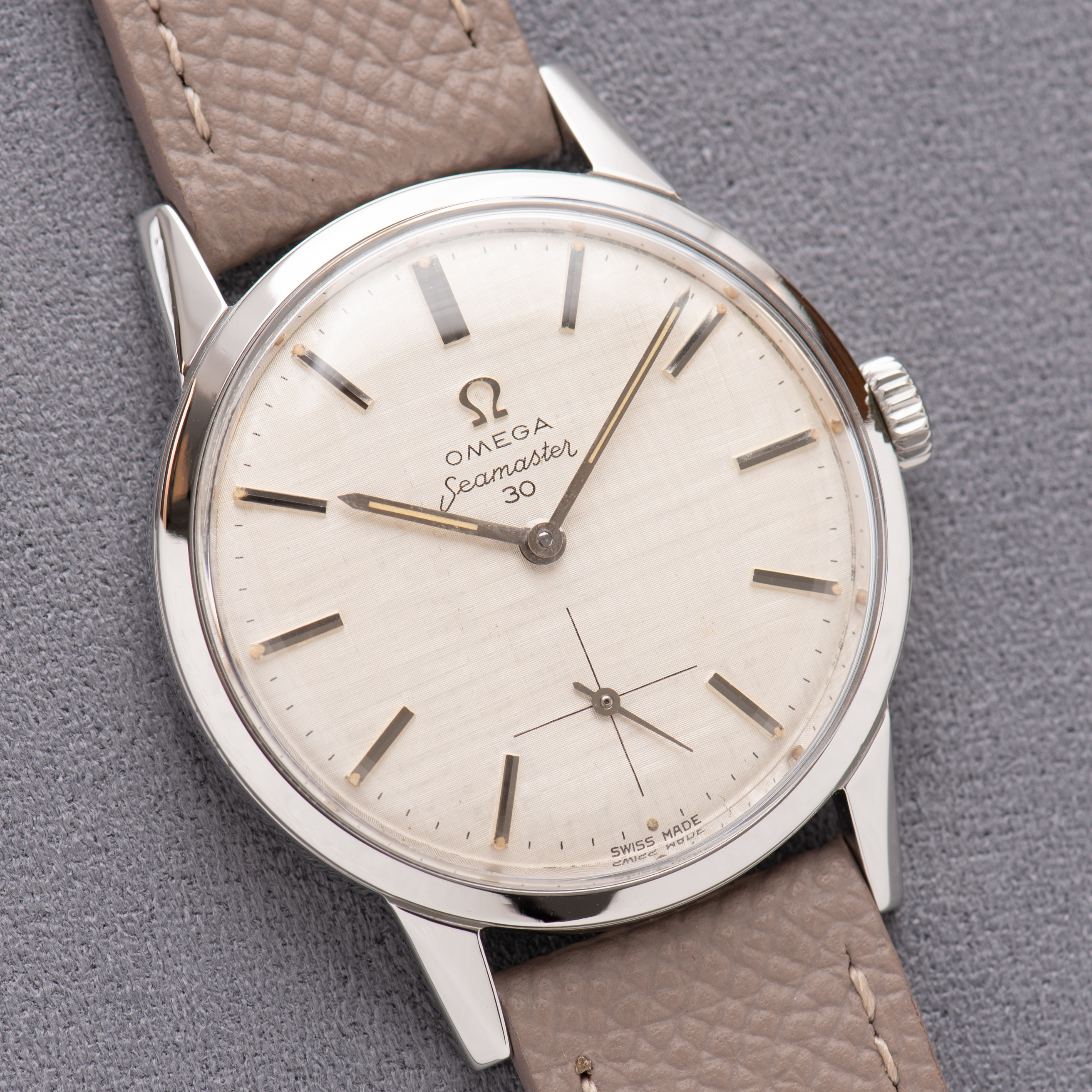 Vue de Omega Seamaster 30 "Linen Dial" from 1961 Réf 125.003