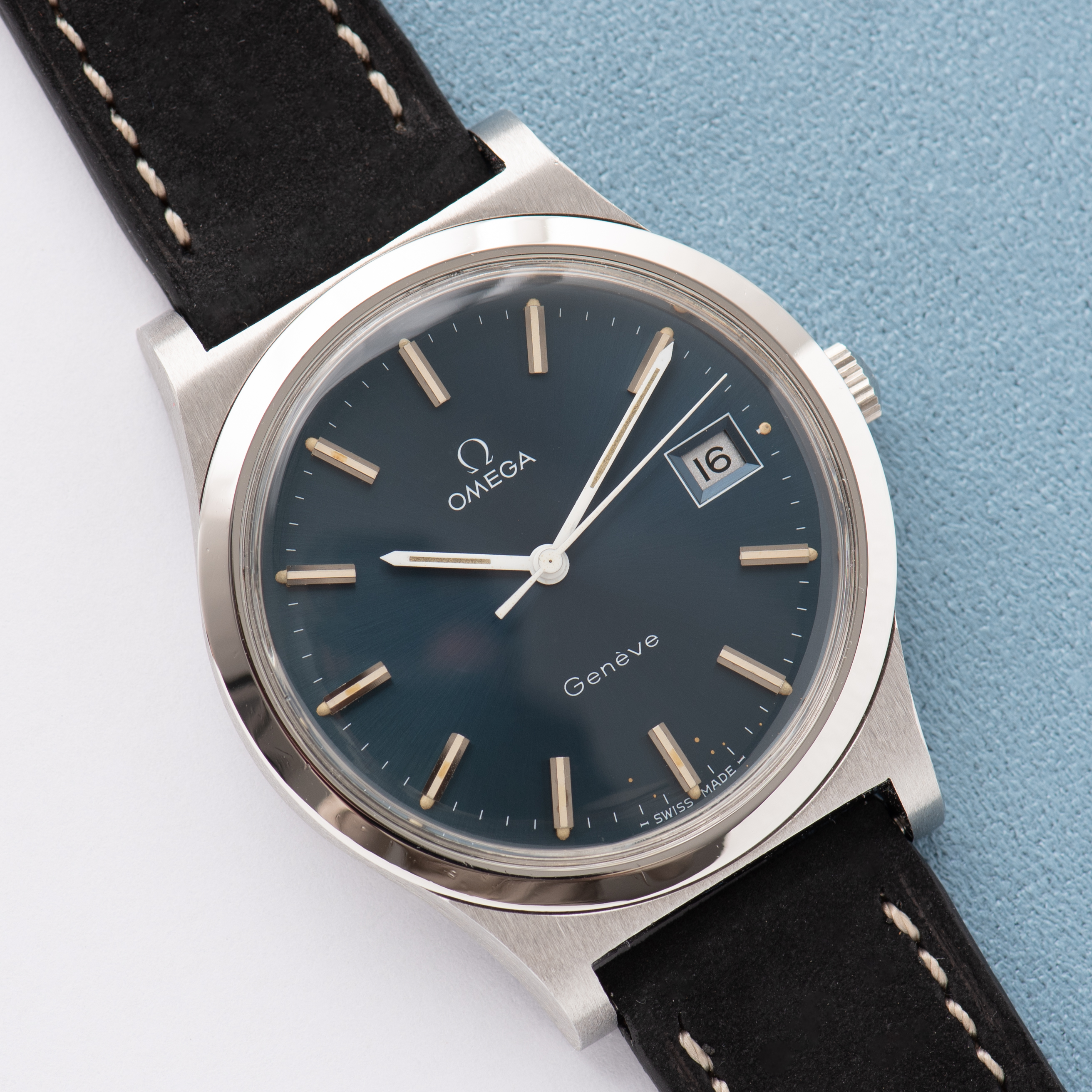 Vue de Omega Genève Date Blue Dial Cal 1030 Réf 136.0102 from 1975