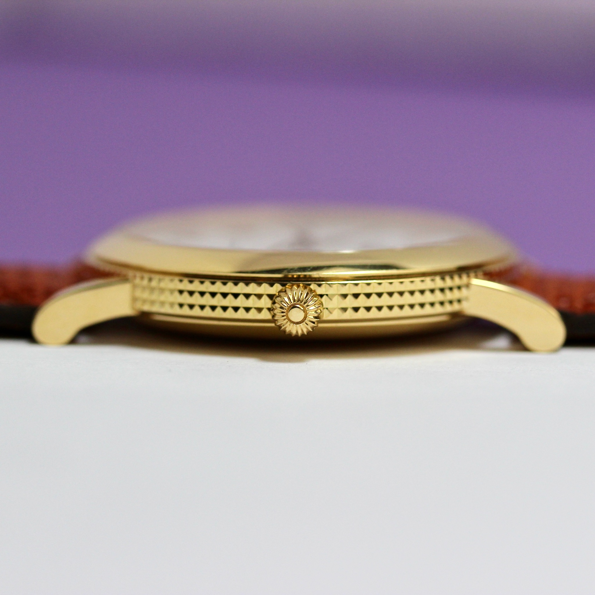 Zicht op Longines Automatic Réf L4.647.6 18k gold edition "Ernest Francillon 1867"