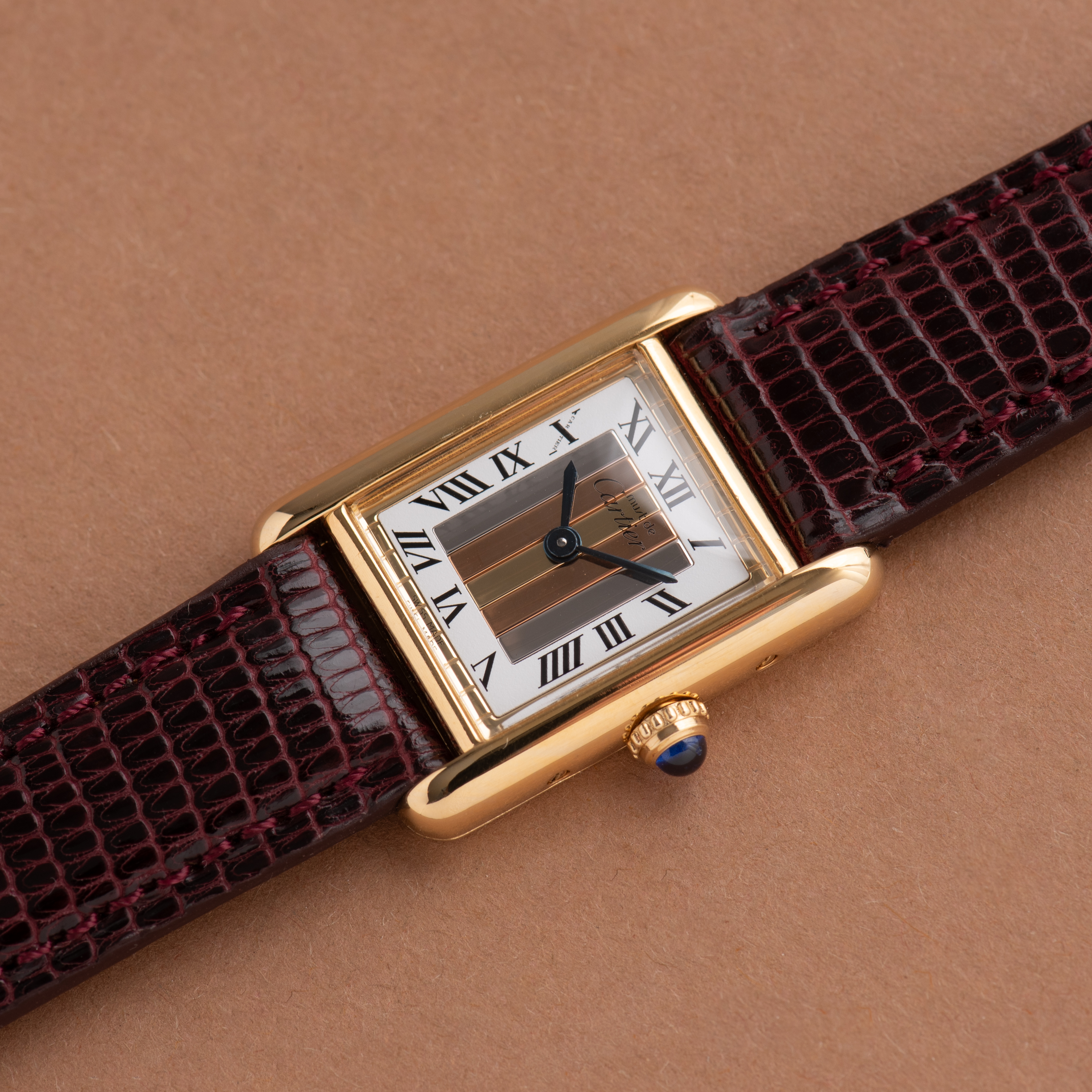 Vue de Cartier Tank De Must Vermeil PM Trinity dial from 1980-90
