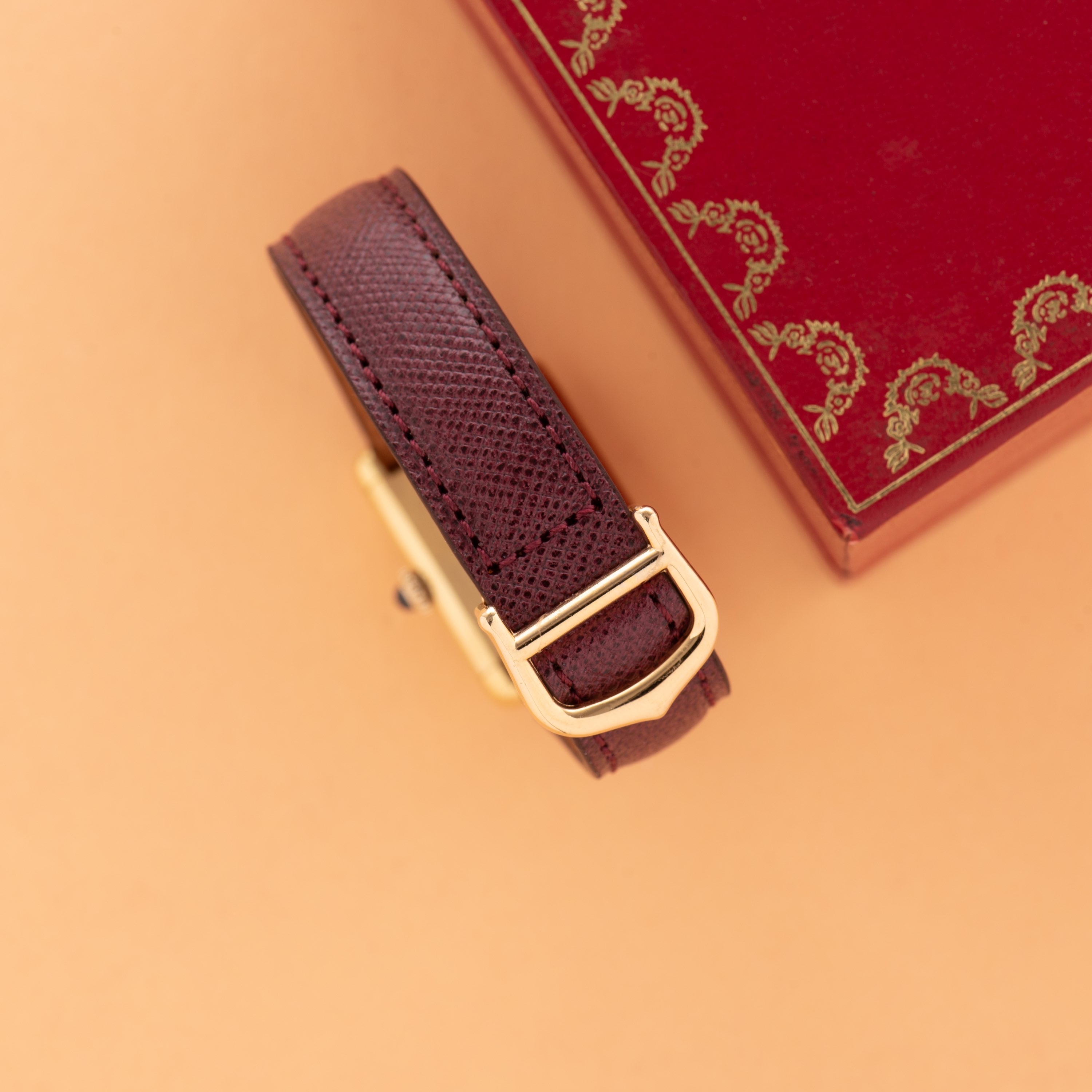 View of Cartier Must de Tank de Must Vermeil PM Trinity Dial