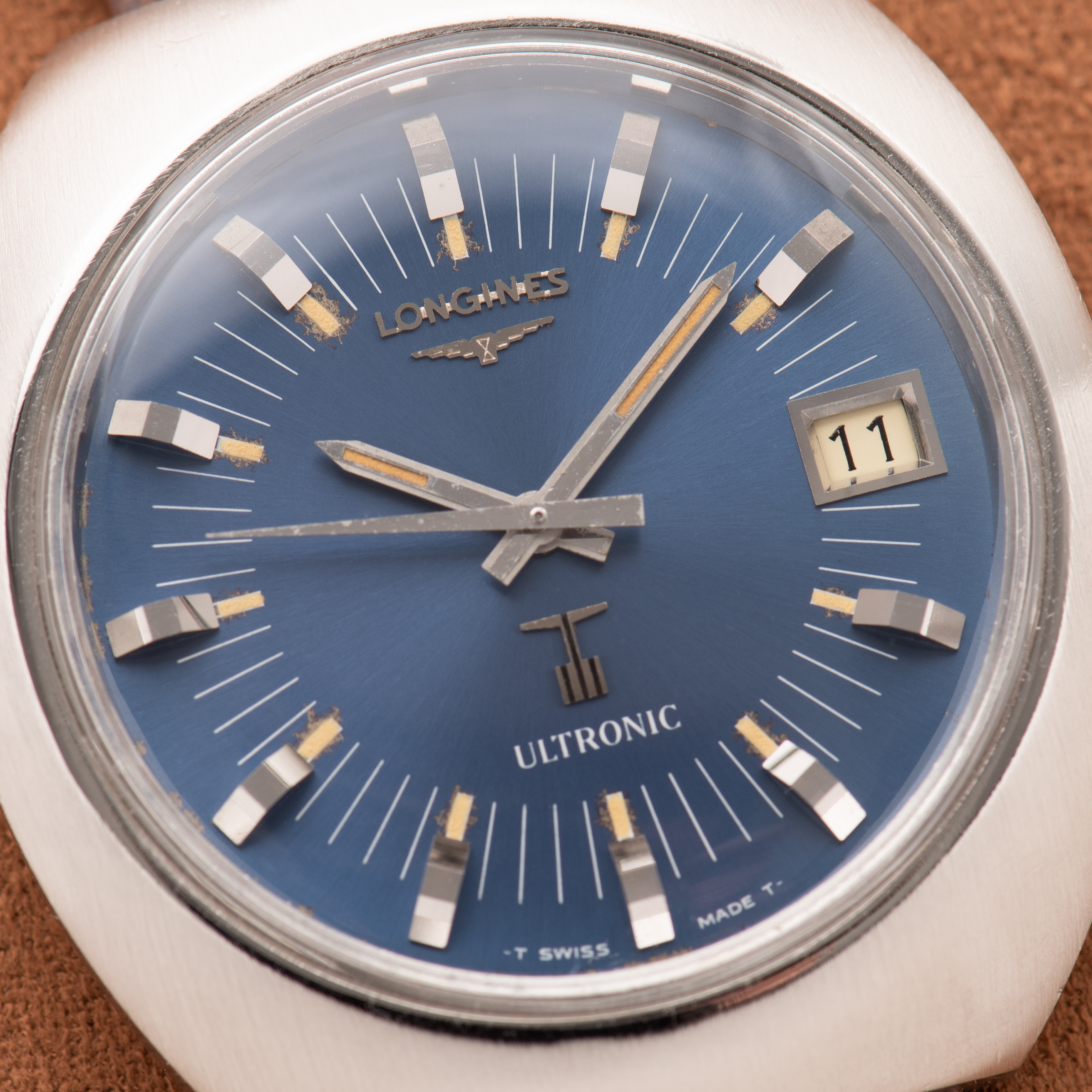 Vue de Longines Ultronic Blue Patina dial réf 8480 cal 6312 from 1970