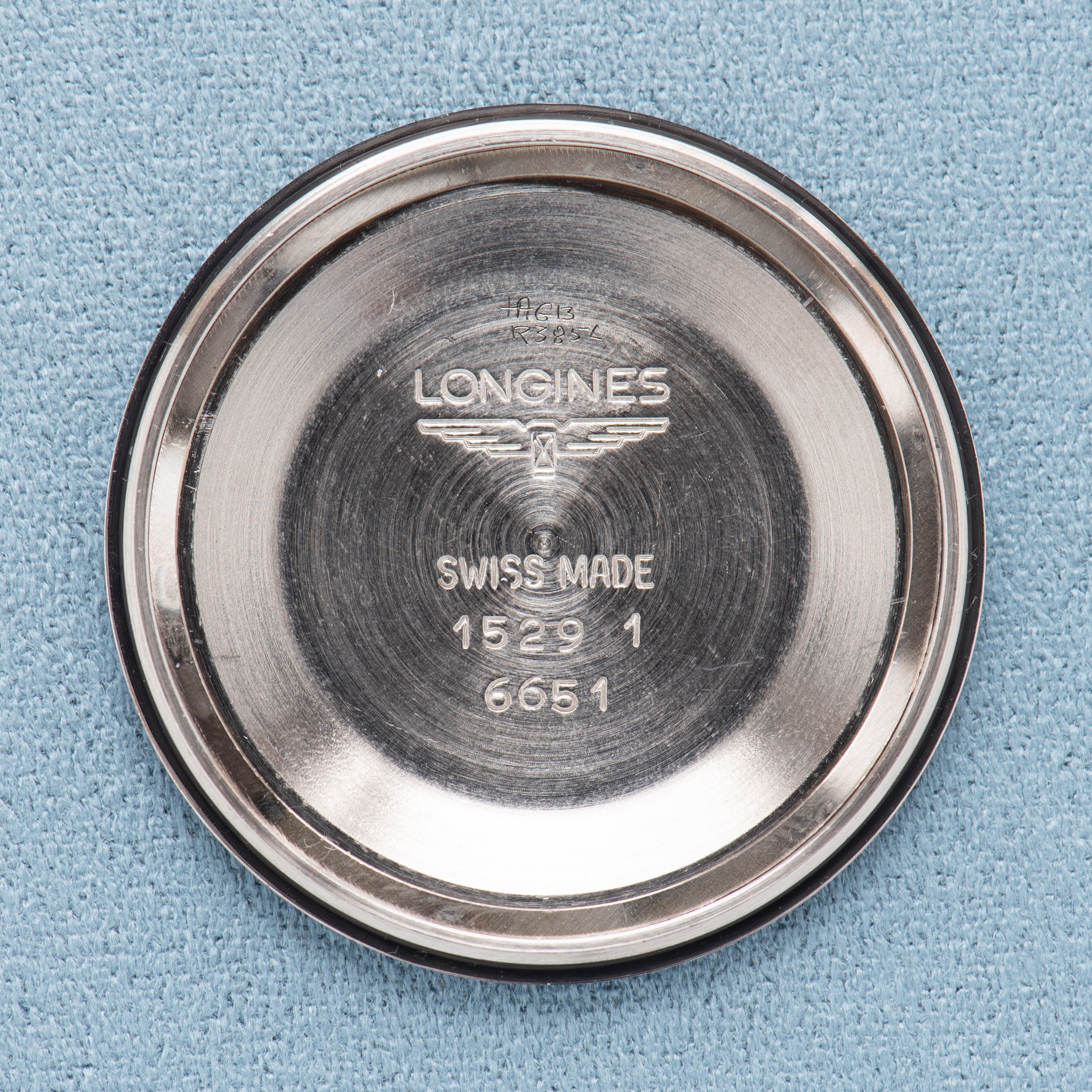 Zicht op Longines Automatic Blue Dial Réf 1529 1 6651 from 1970