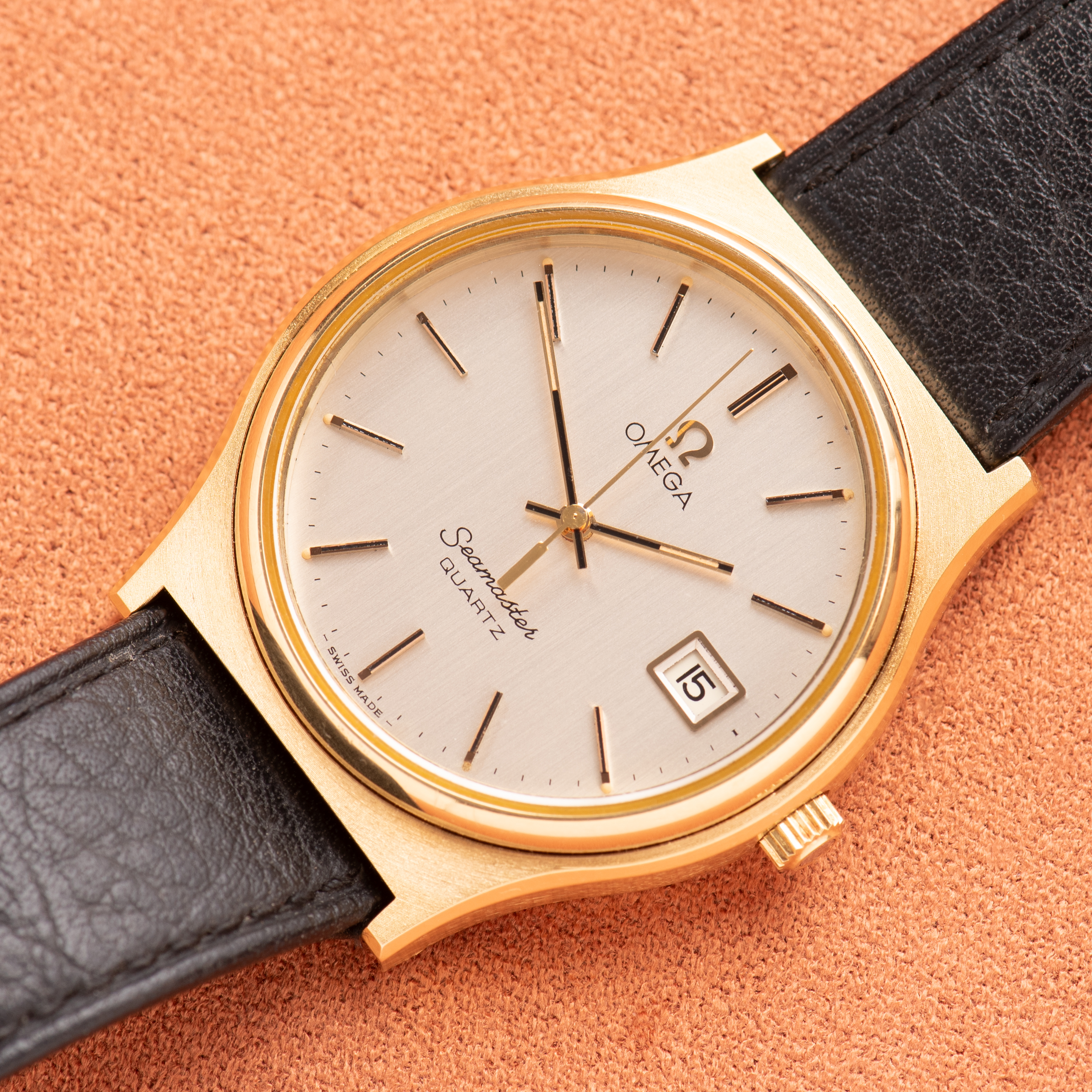View of Omega Seamaster Quartz from 1977 cal 1342 Réf 196.0116 with box and papers