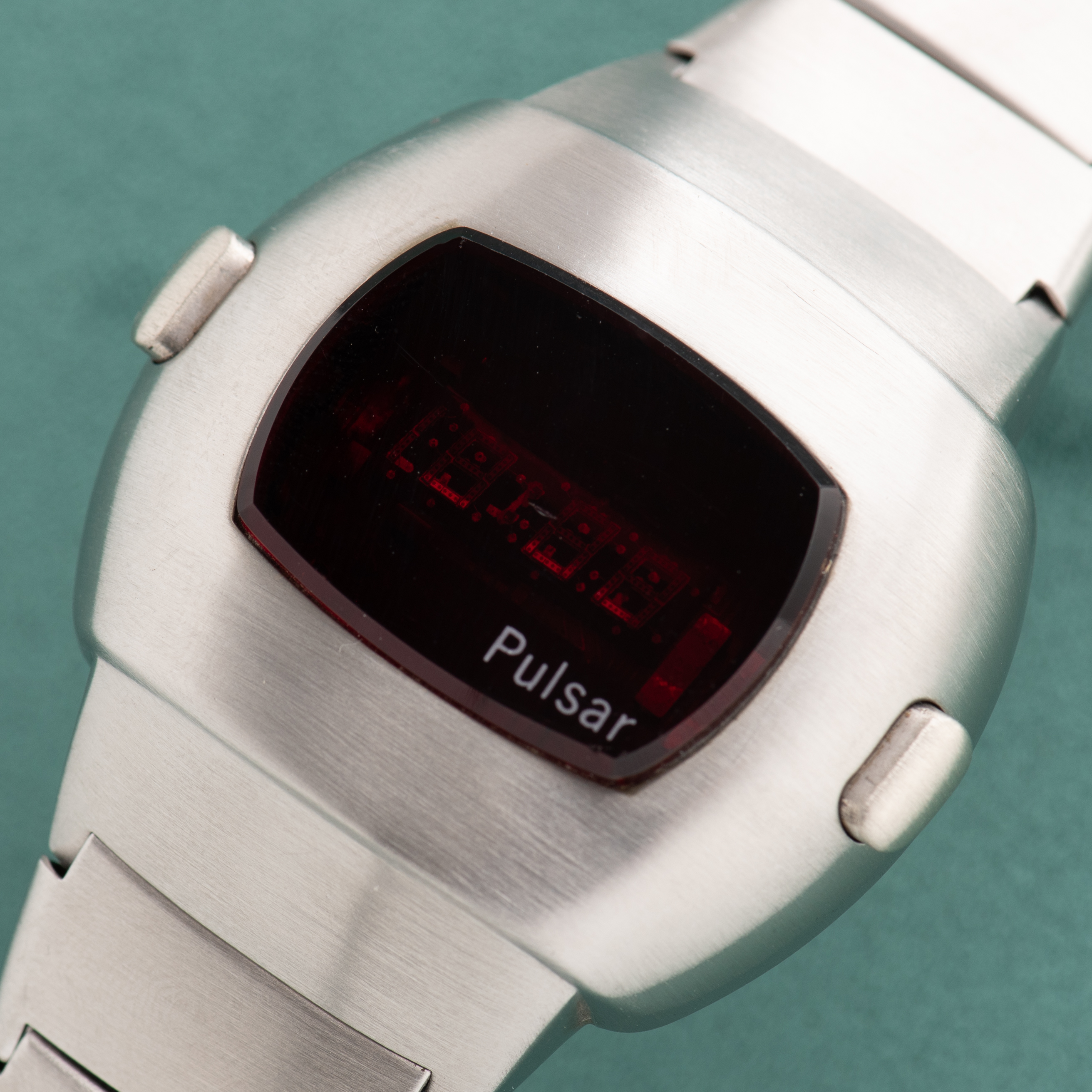 View of Pulsar P3 Time Computer "James Bond" from 1973