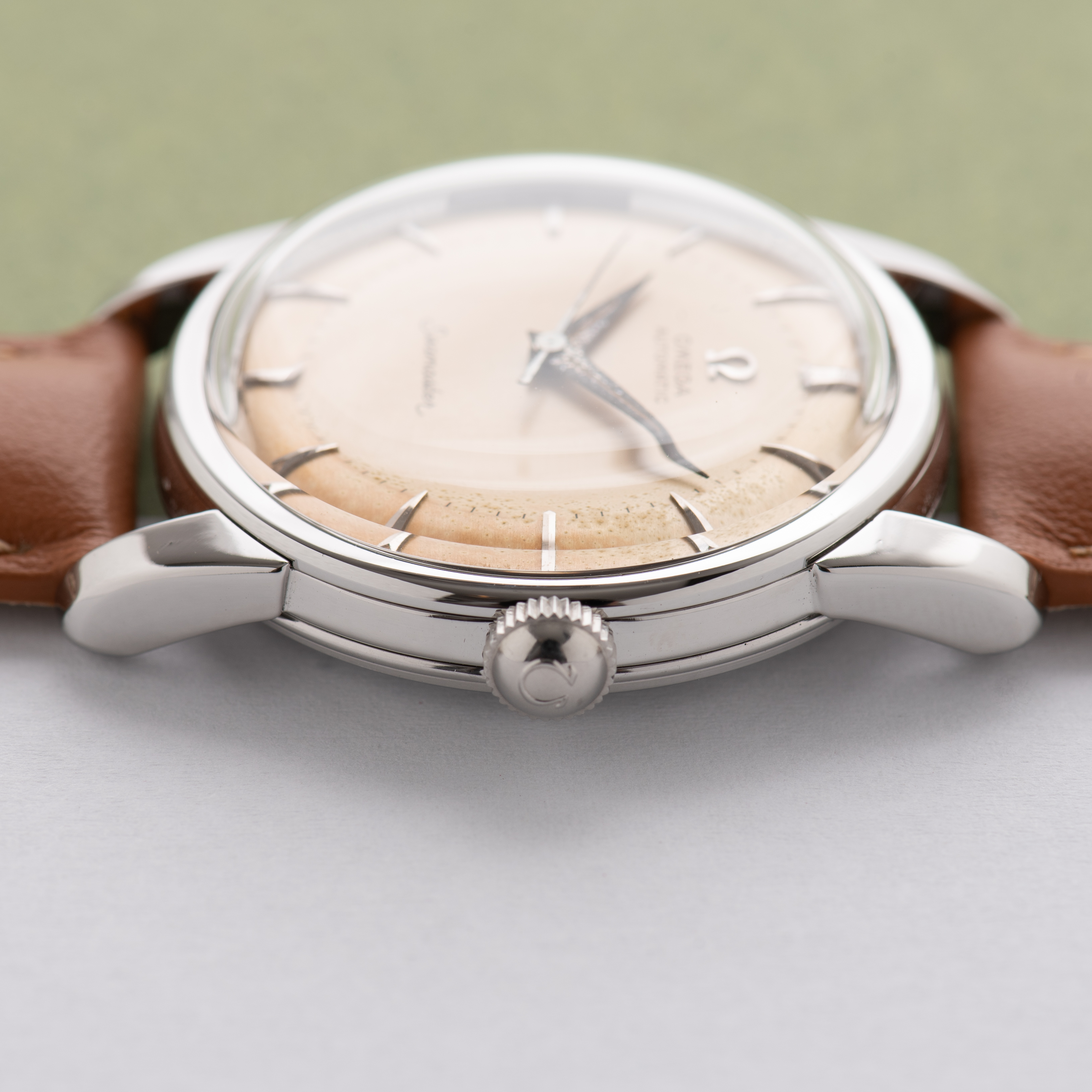 Zicht op Omega Seamaster Patina Beefy Lugs ref 2767-5 SC cal 354 vanaf 1954