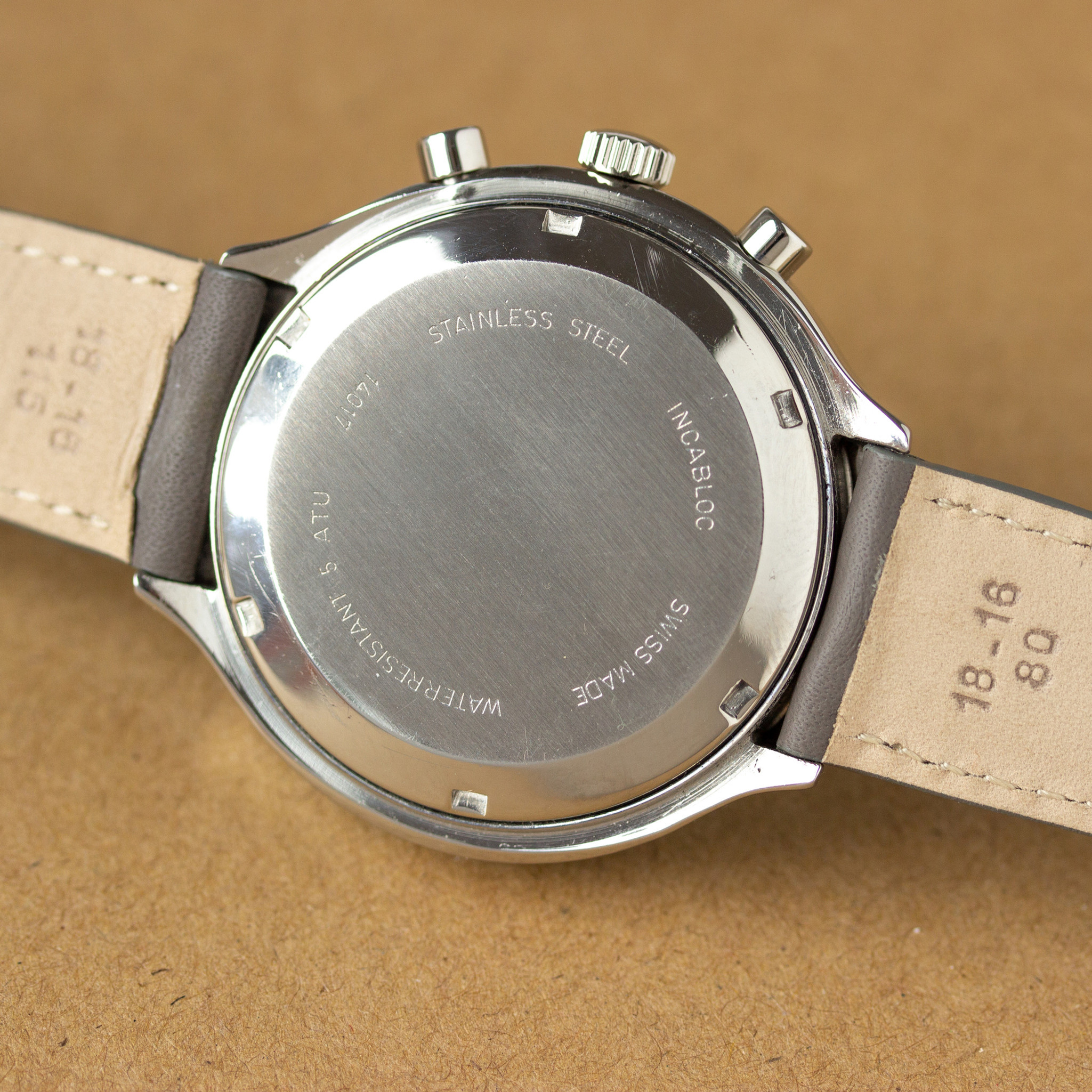 Vue de Montdor Chronographe incabloc valjoux 7733