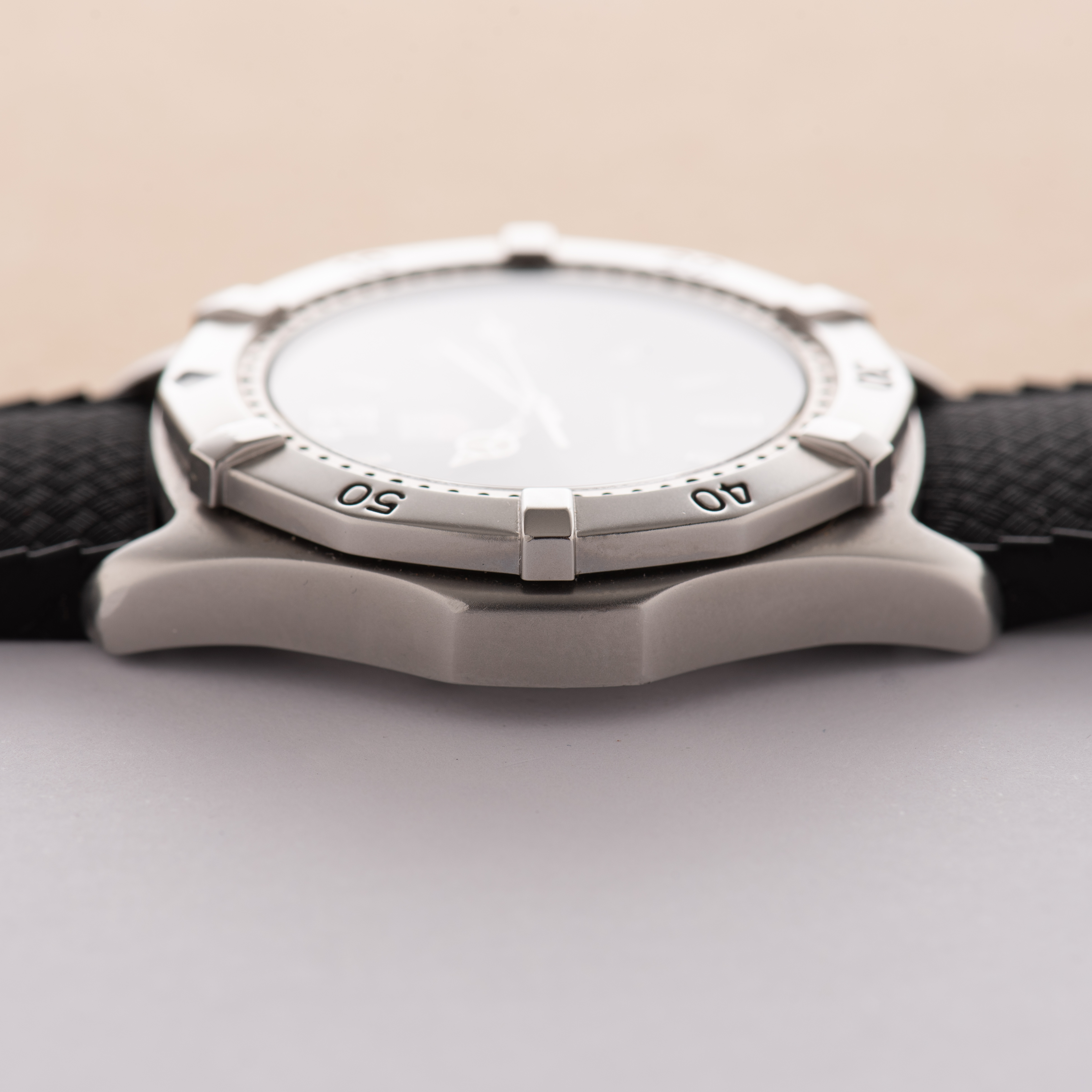 View of TAG Heuer Professional 200 meters Diver Ref WK1110