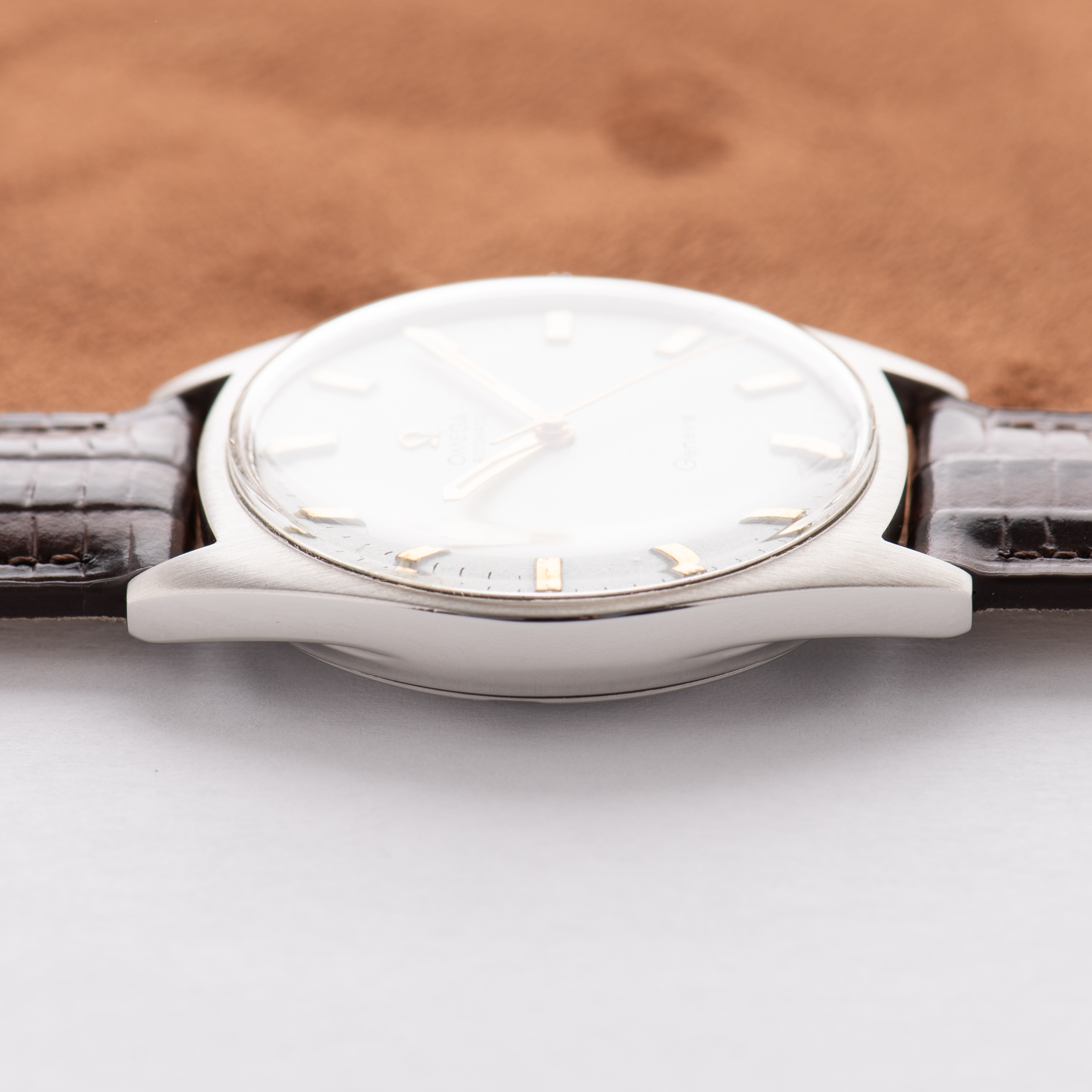View of Omega Automatic Genève Redial white/creme Ref 166.041 cal 552 from 1968