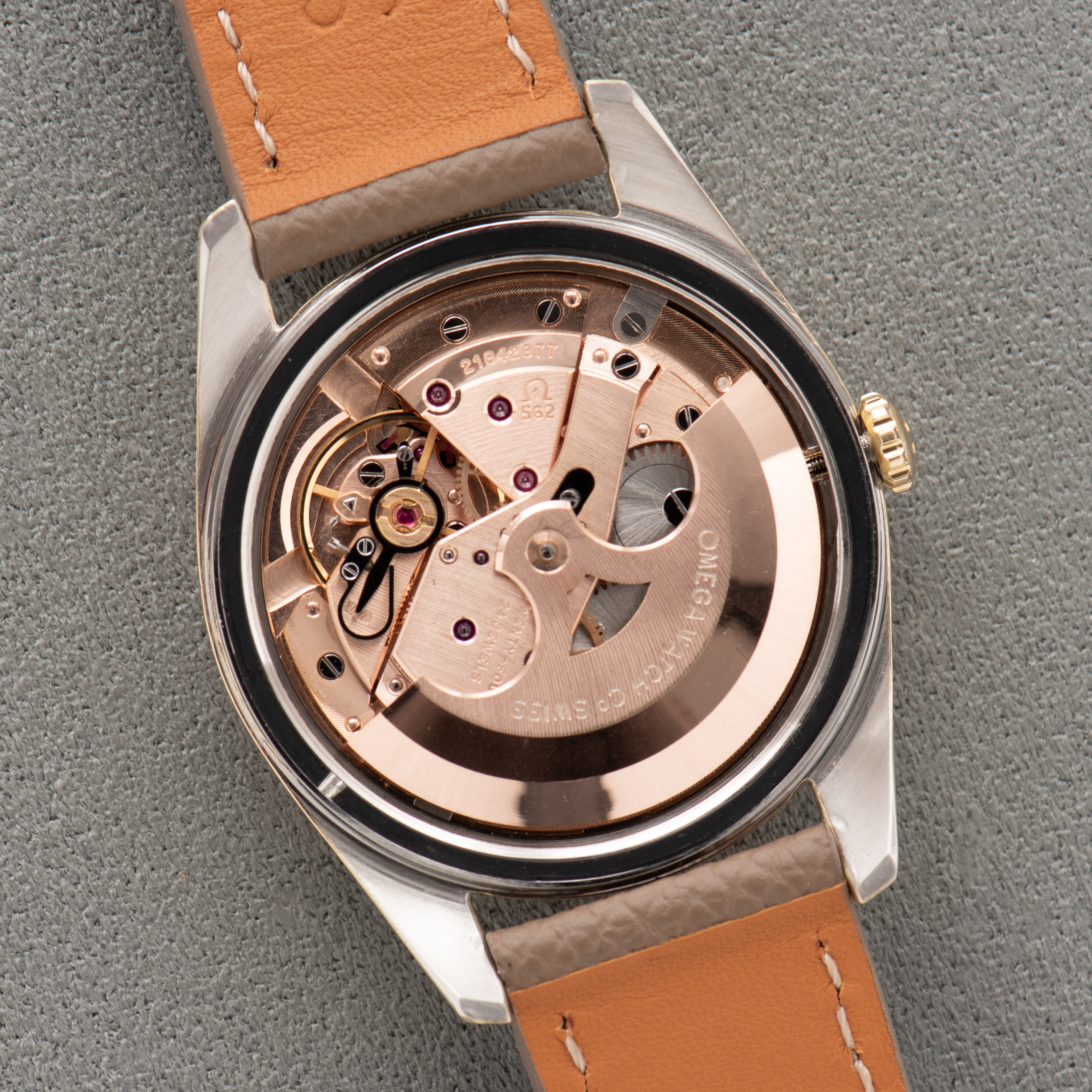Vue de Omega Automatic Seamaster Réf 166.010 Cal 562 from 1964