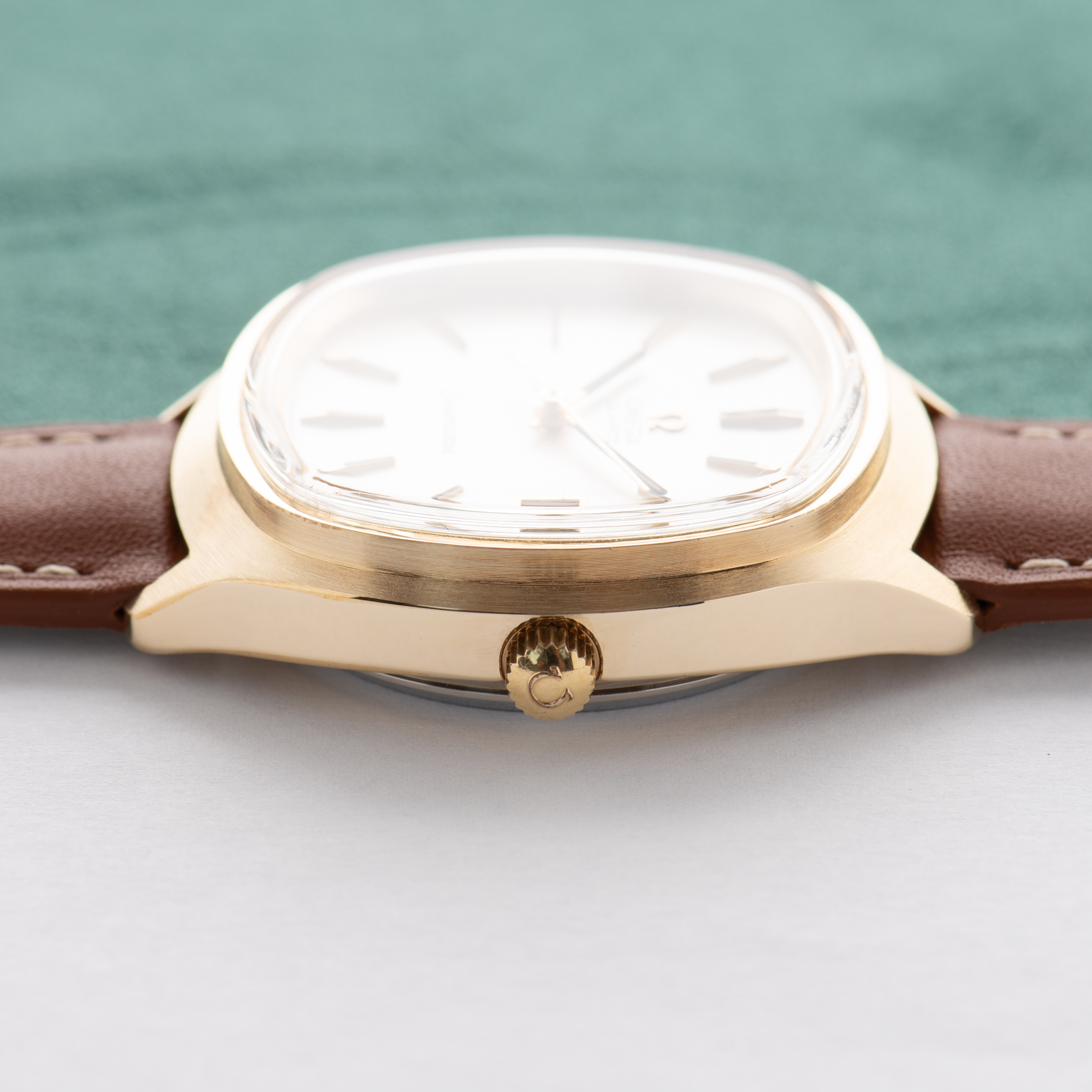 Zicht op Omega Quartz Seamaster ref 196.0073 cal 1315 vanaf 1977